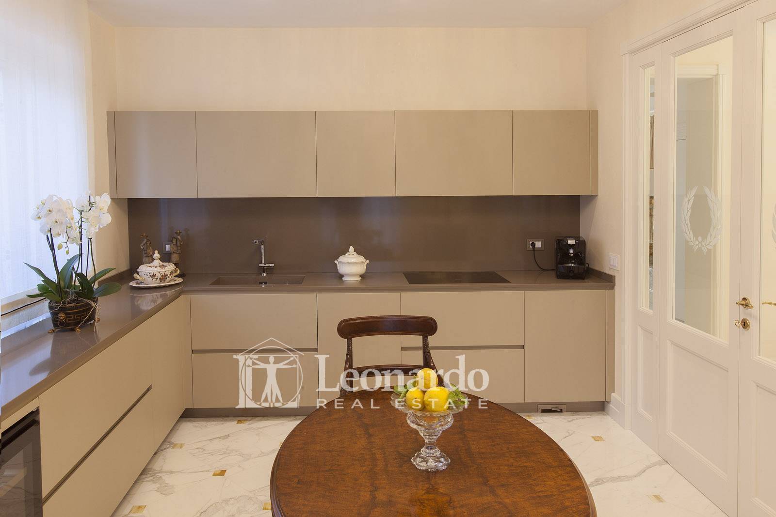 Villa in vendita a Forte dei Marmi, Centro