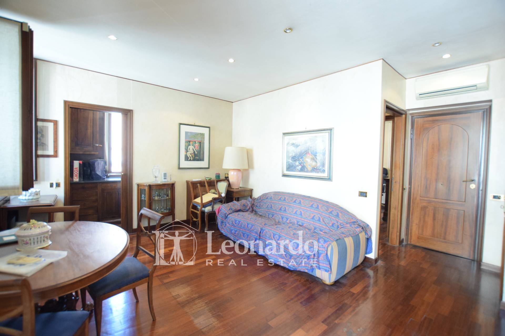 Appartamento in vendita a Viareggio, Centro