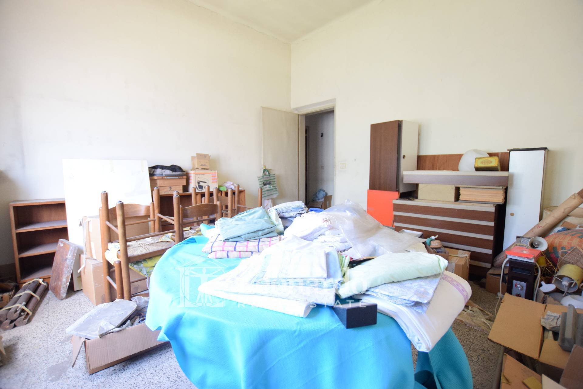 Appartamento indipendente in vendita a Pietrasanta, Centro Storico