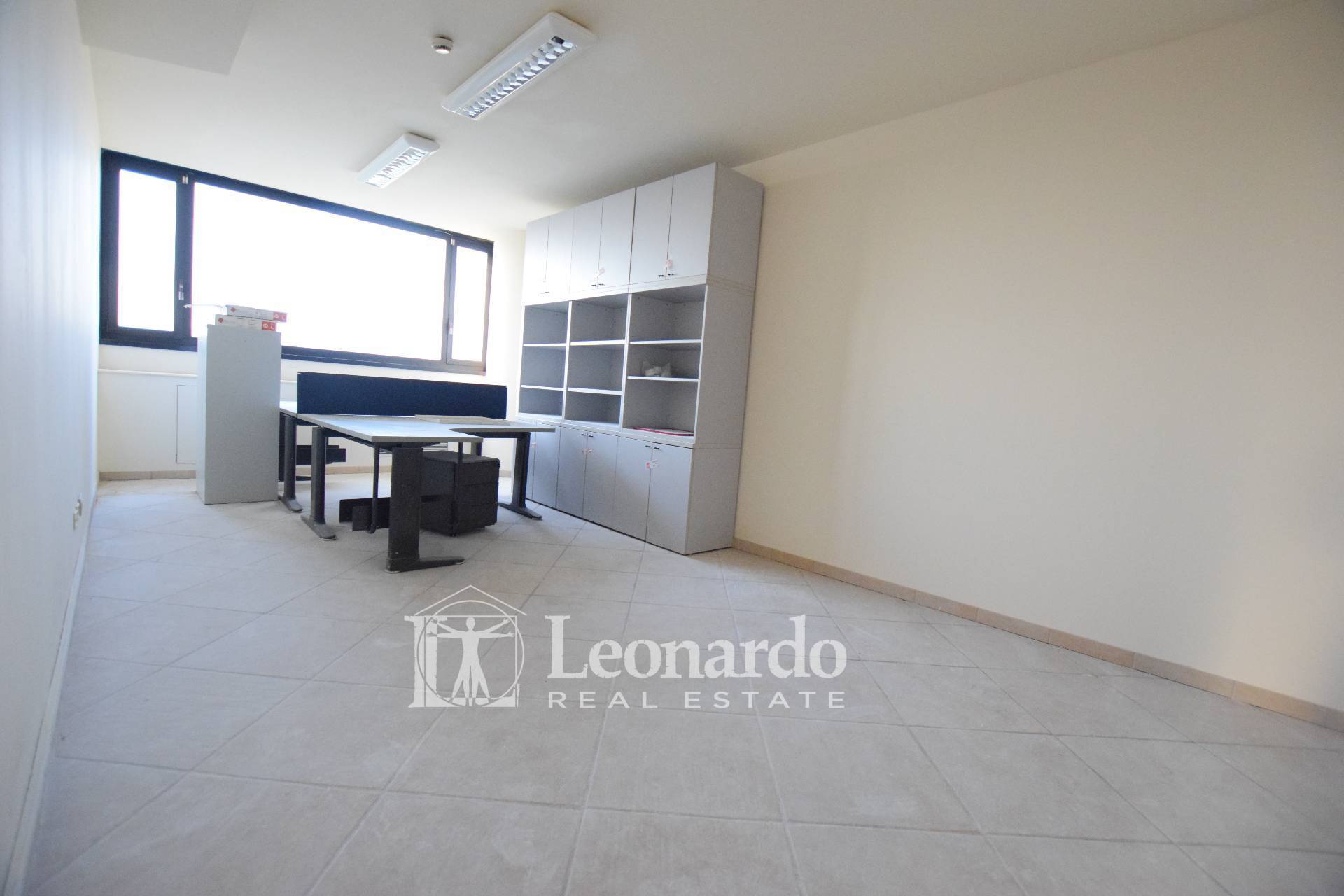 Studio/Ufficio in vendita a Viareggio