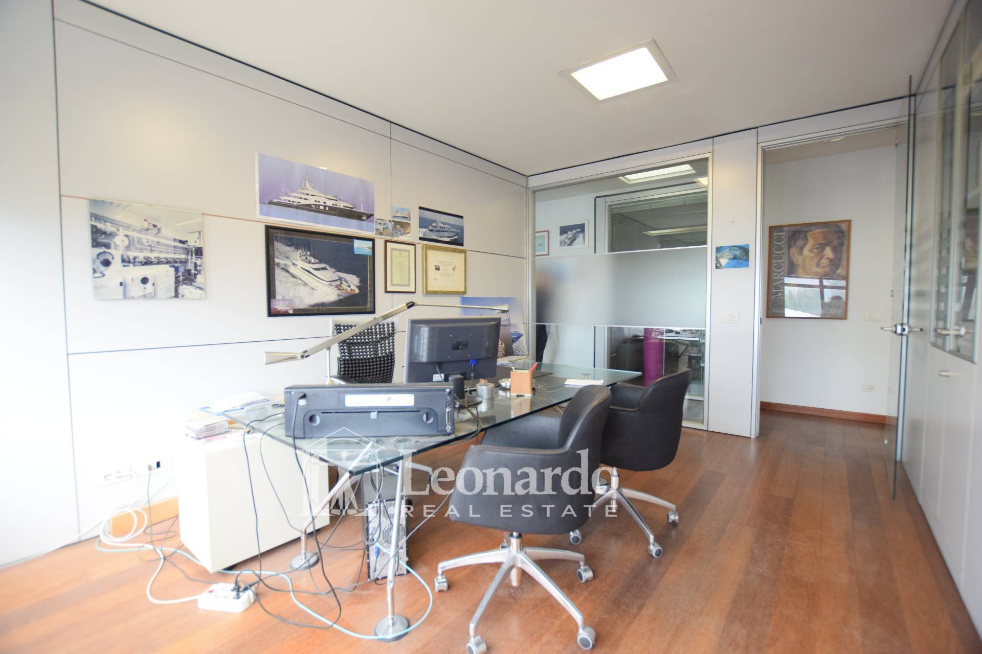 Ufficio in vendita a Viareggio, Bicchio