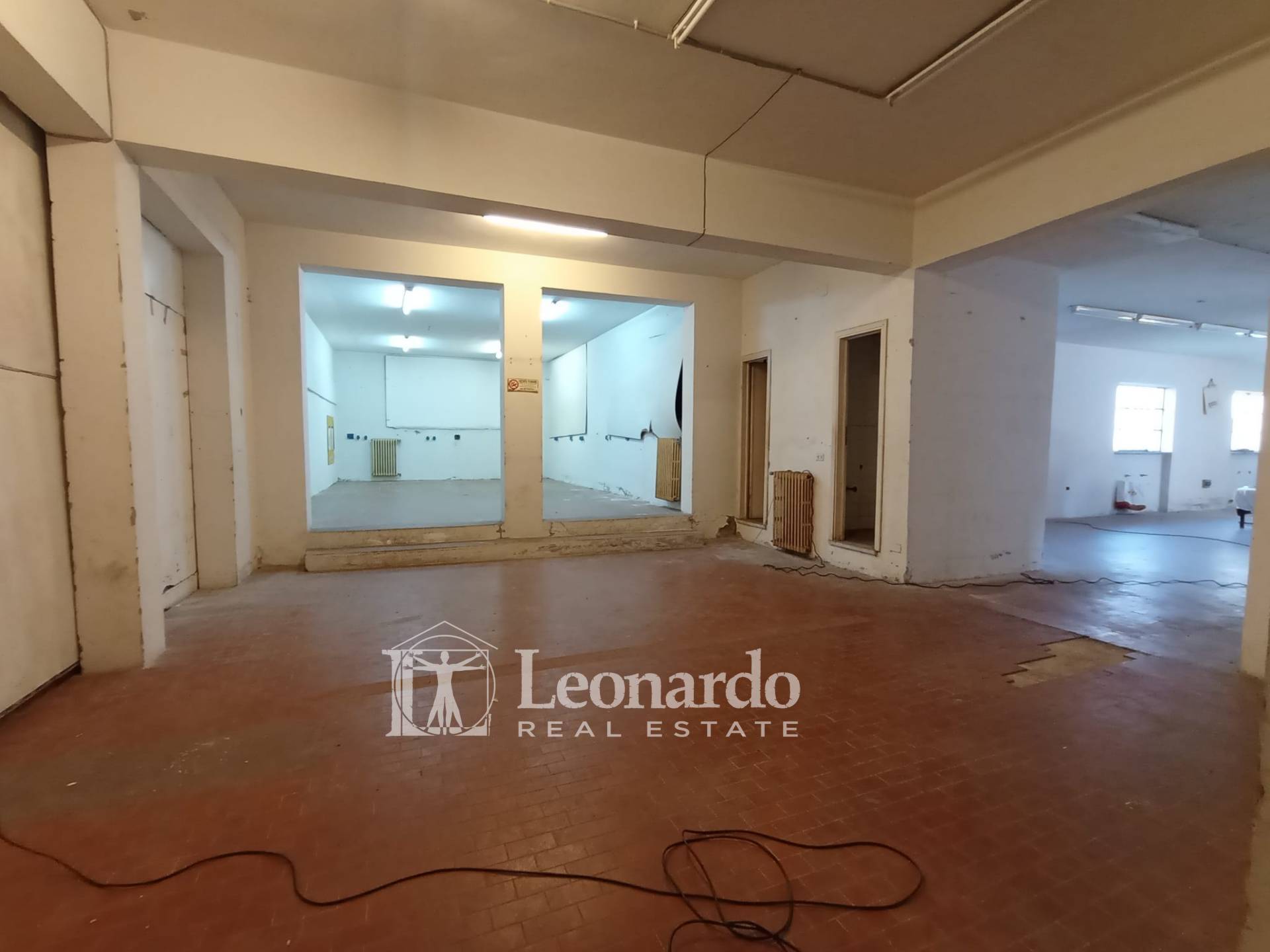 Locale commerciale in vendita a Massarosa, Massarosa