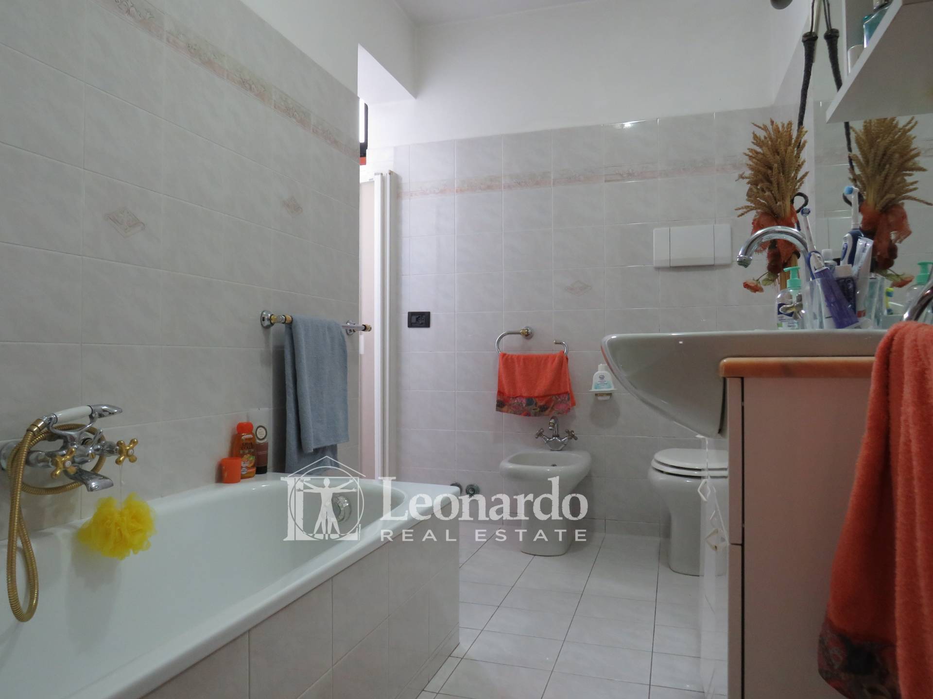 Villa in vendita a Massarosa, Bozzano