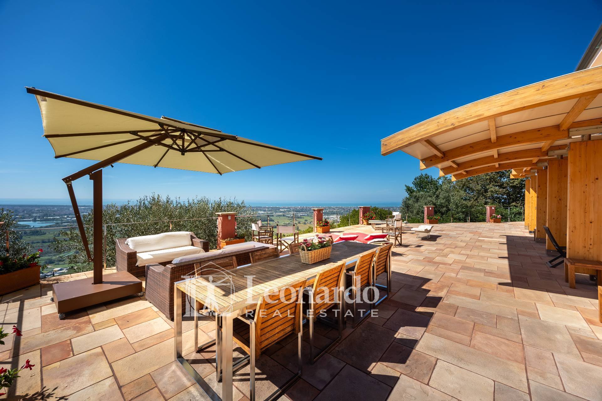 Villa in vendita a Massarosa, Piano di Mommio