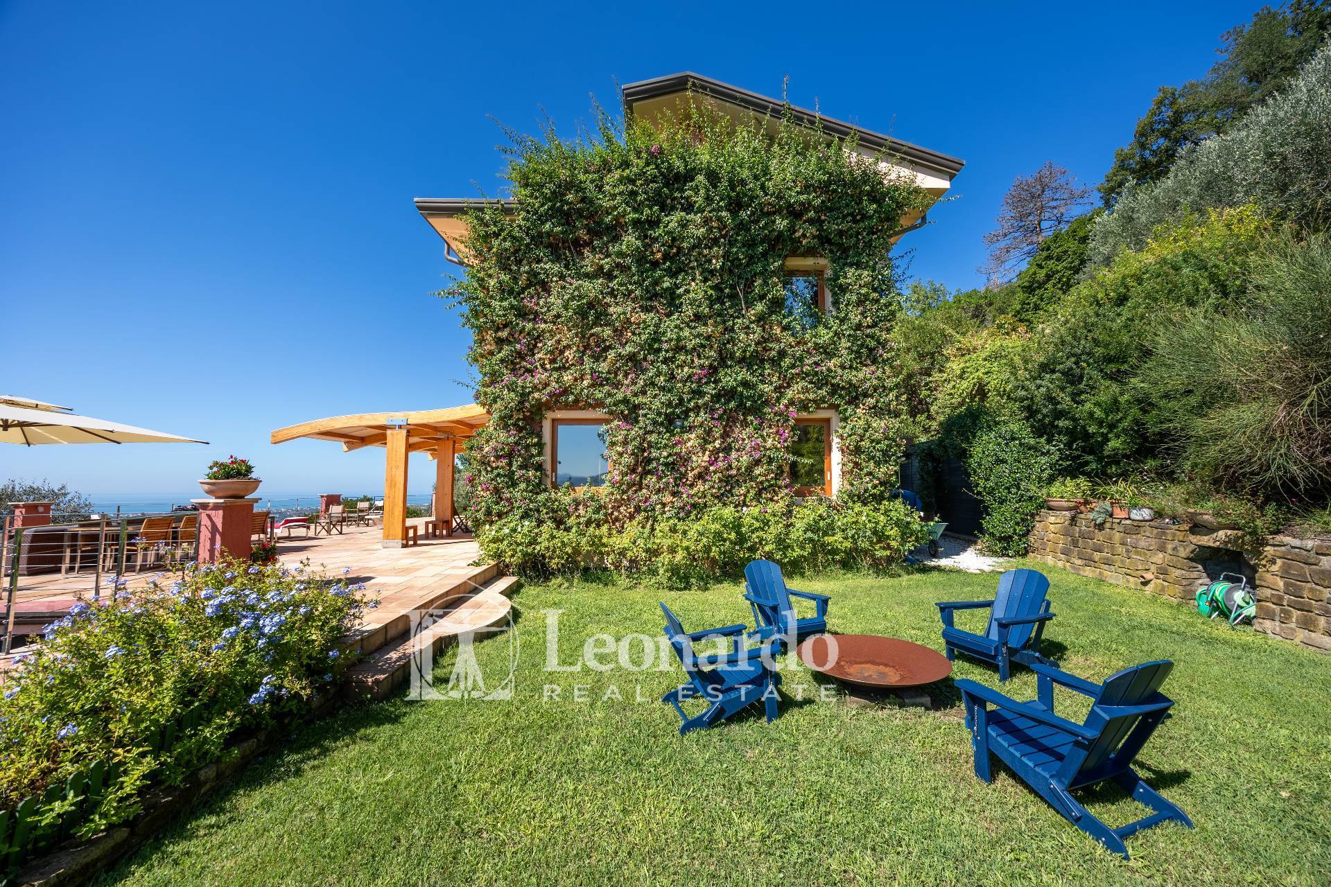 Villa in vendita a Massarosa, Piano di Mommio