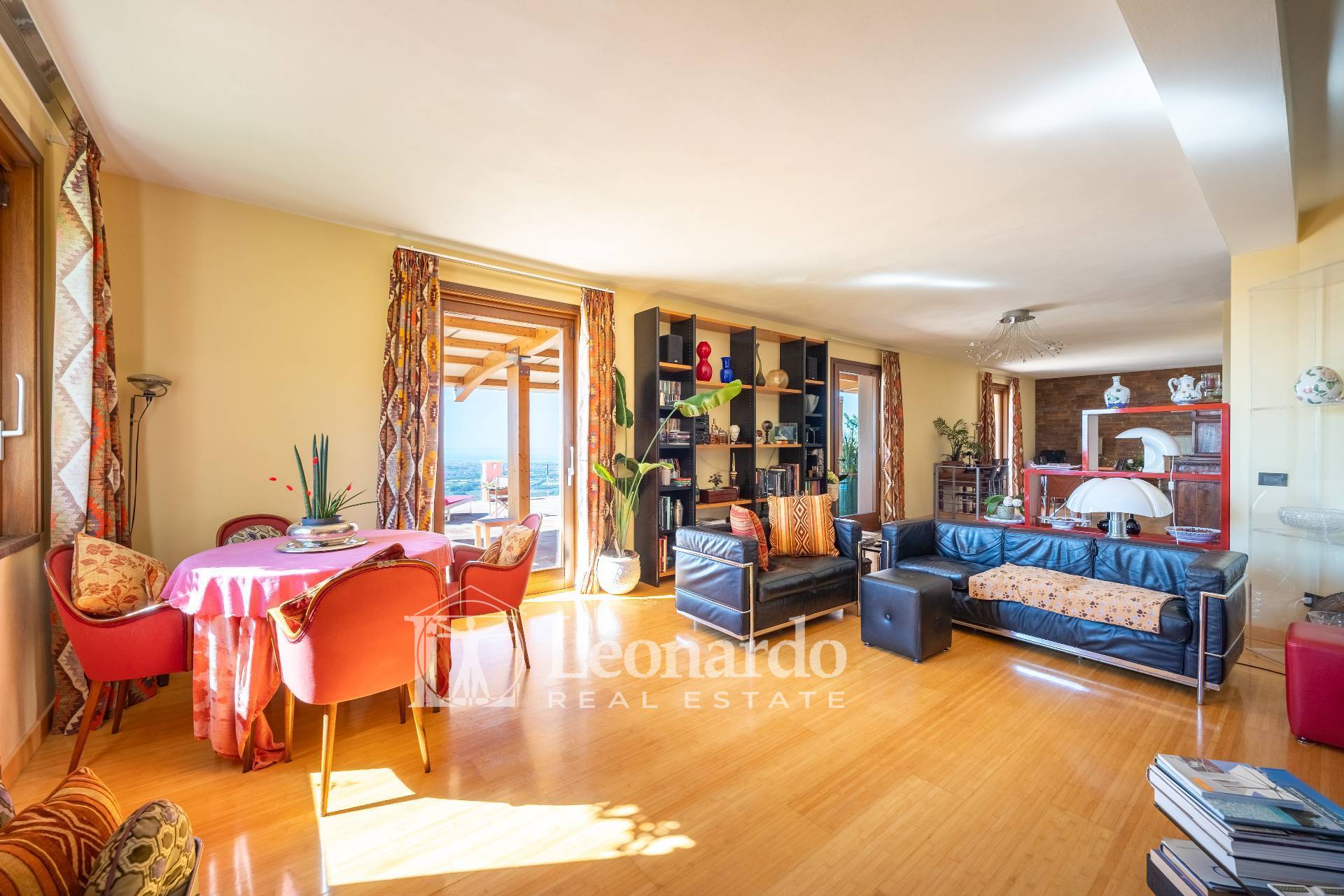 Villa in vendita a Massarosa, Piano di Mommio