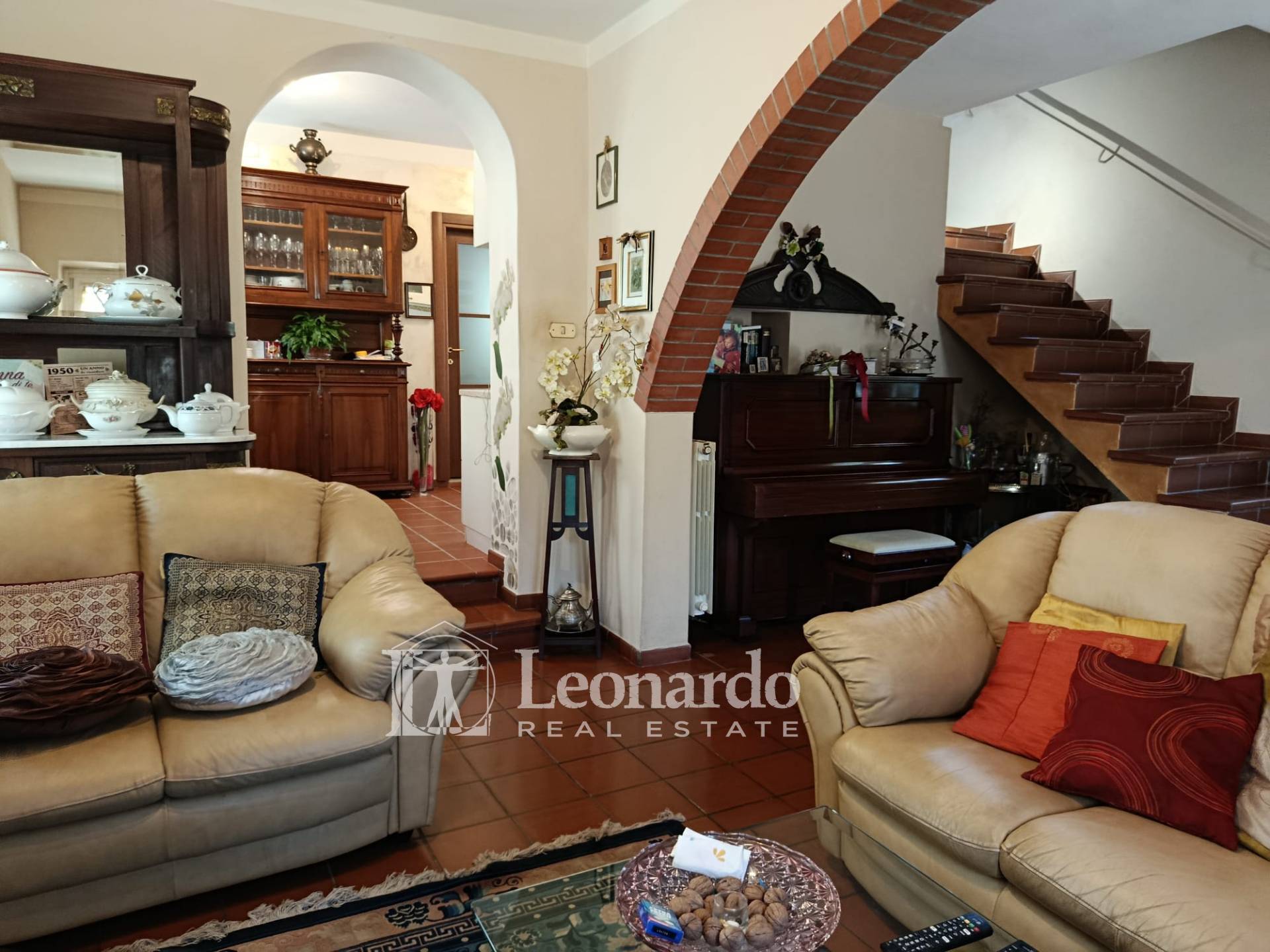 Villa in vendita a Massarosa, Bozzano