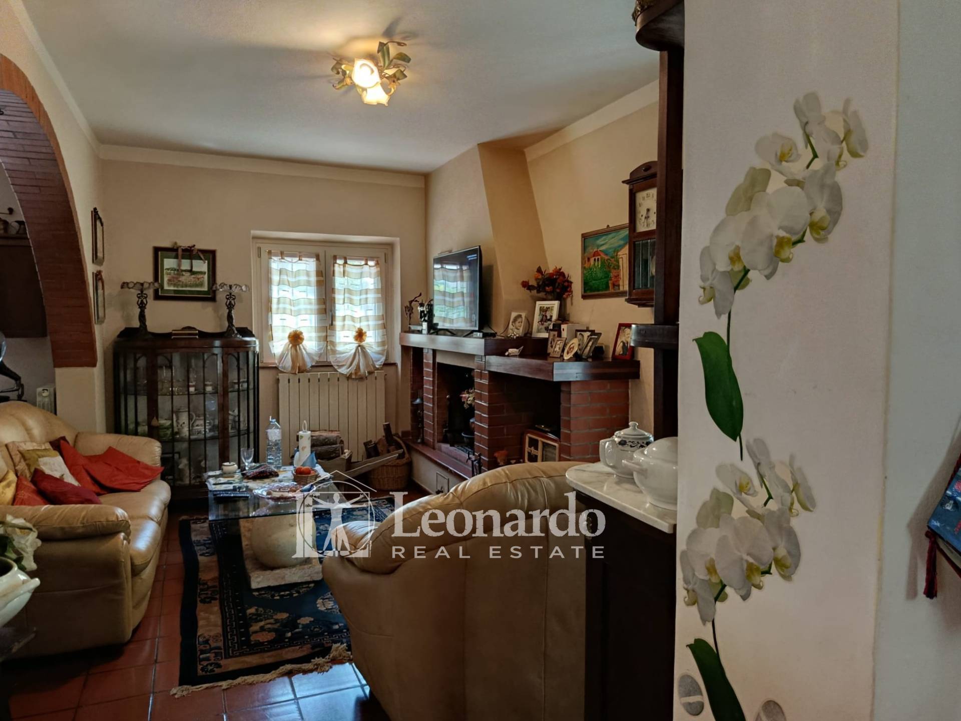 Villa in vendita a Massarosa, Bozzano