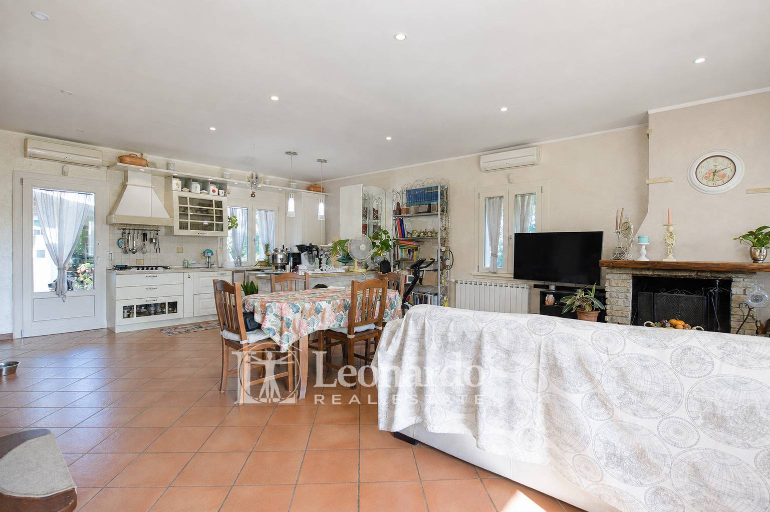 Villa in vendita a Viareggio, Torre del Lago Puccini