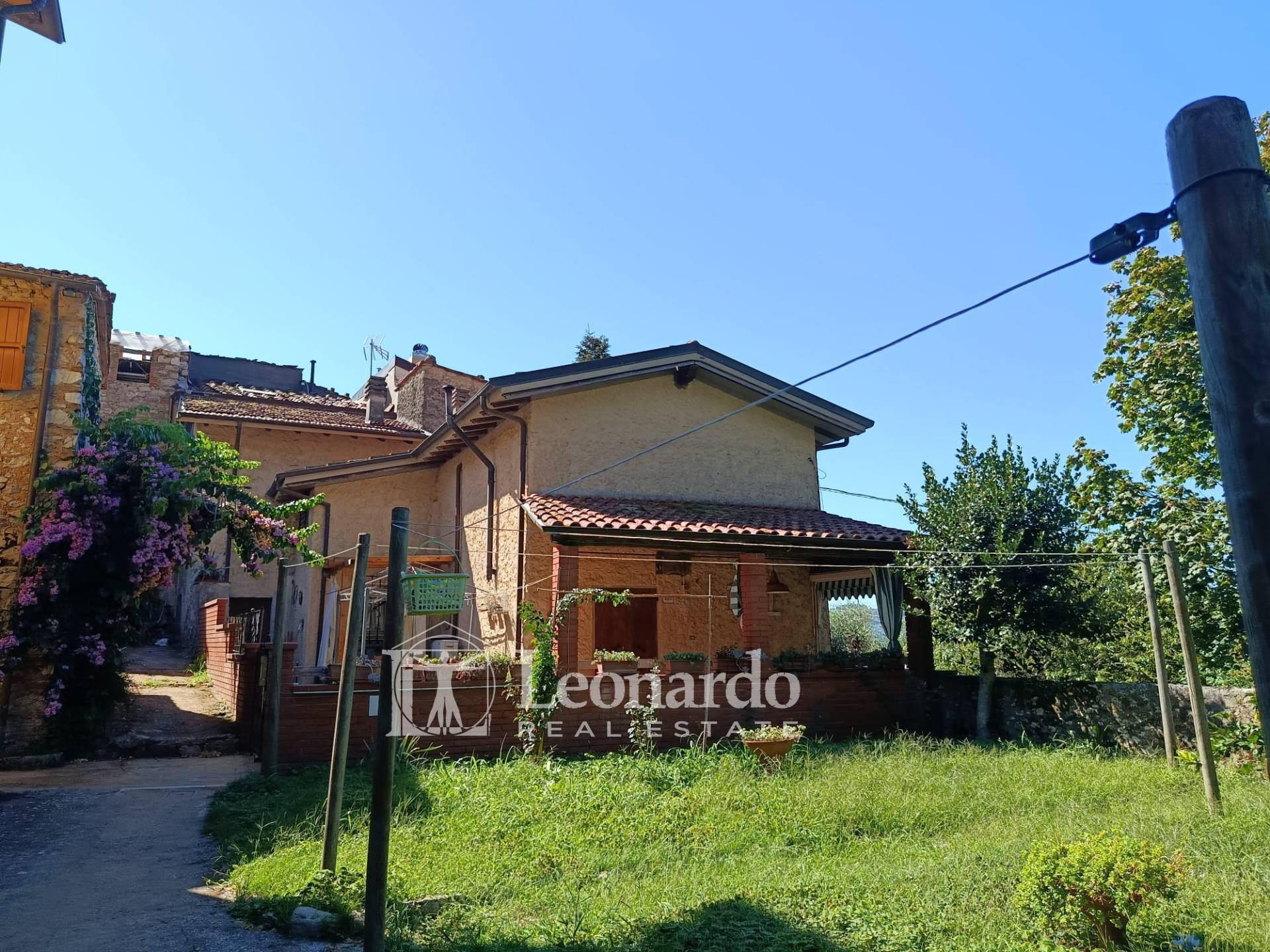 Casa indipendente in vendita a Camaiore, Collina