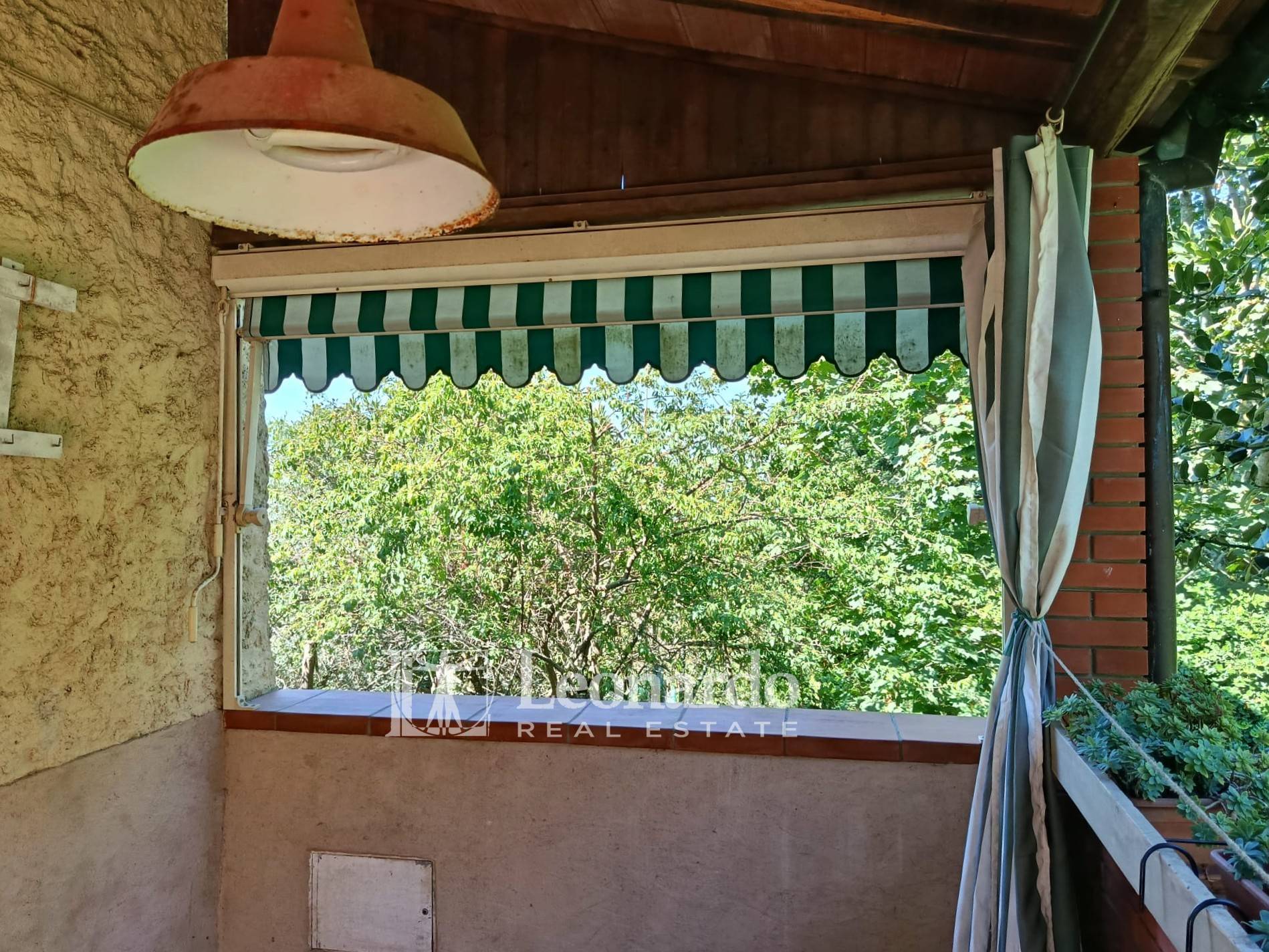 Casa indipendente in vendita a Camaiore, Collina