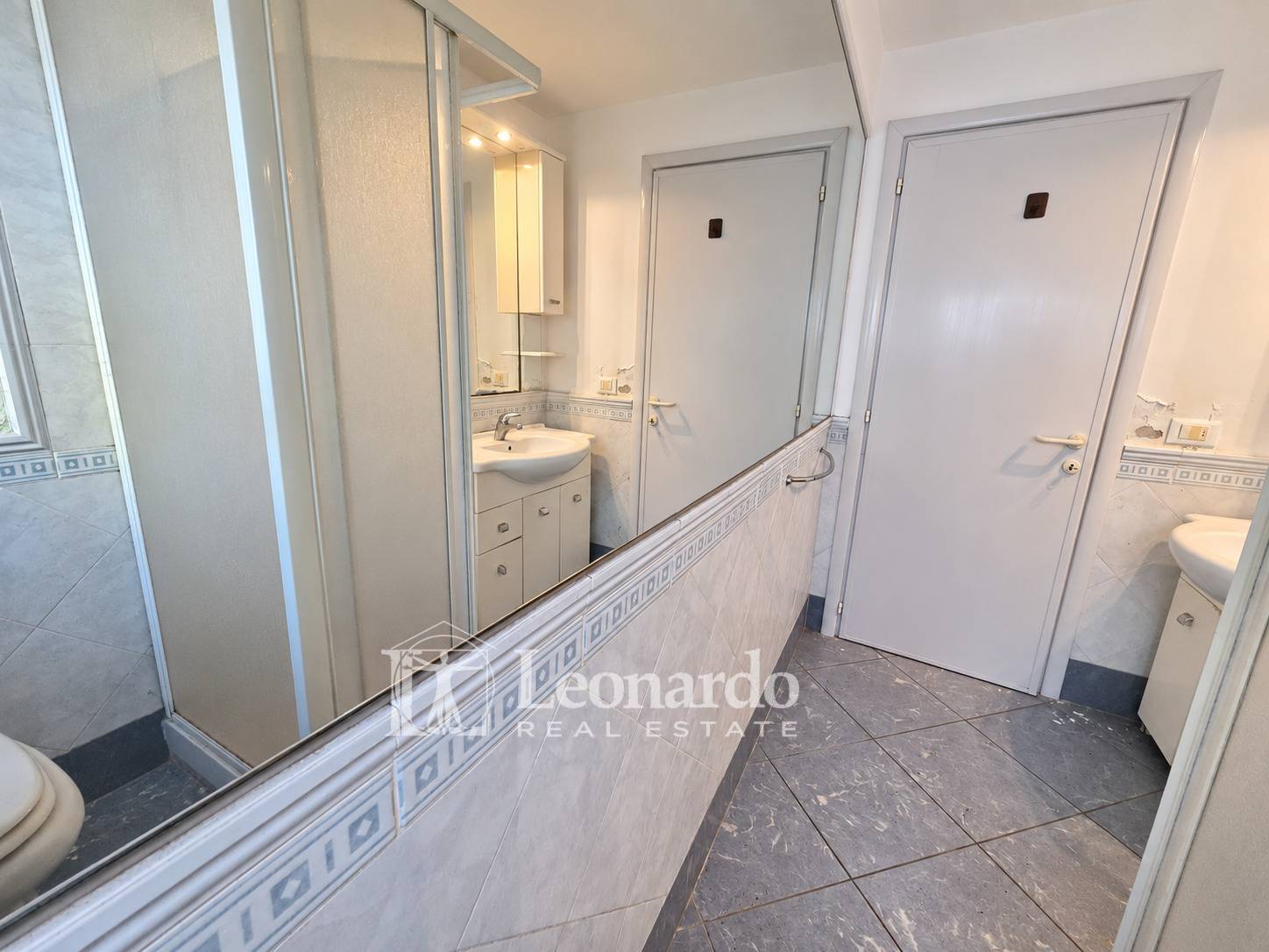 Appartamento in vendita a Viareggio, Lungomare