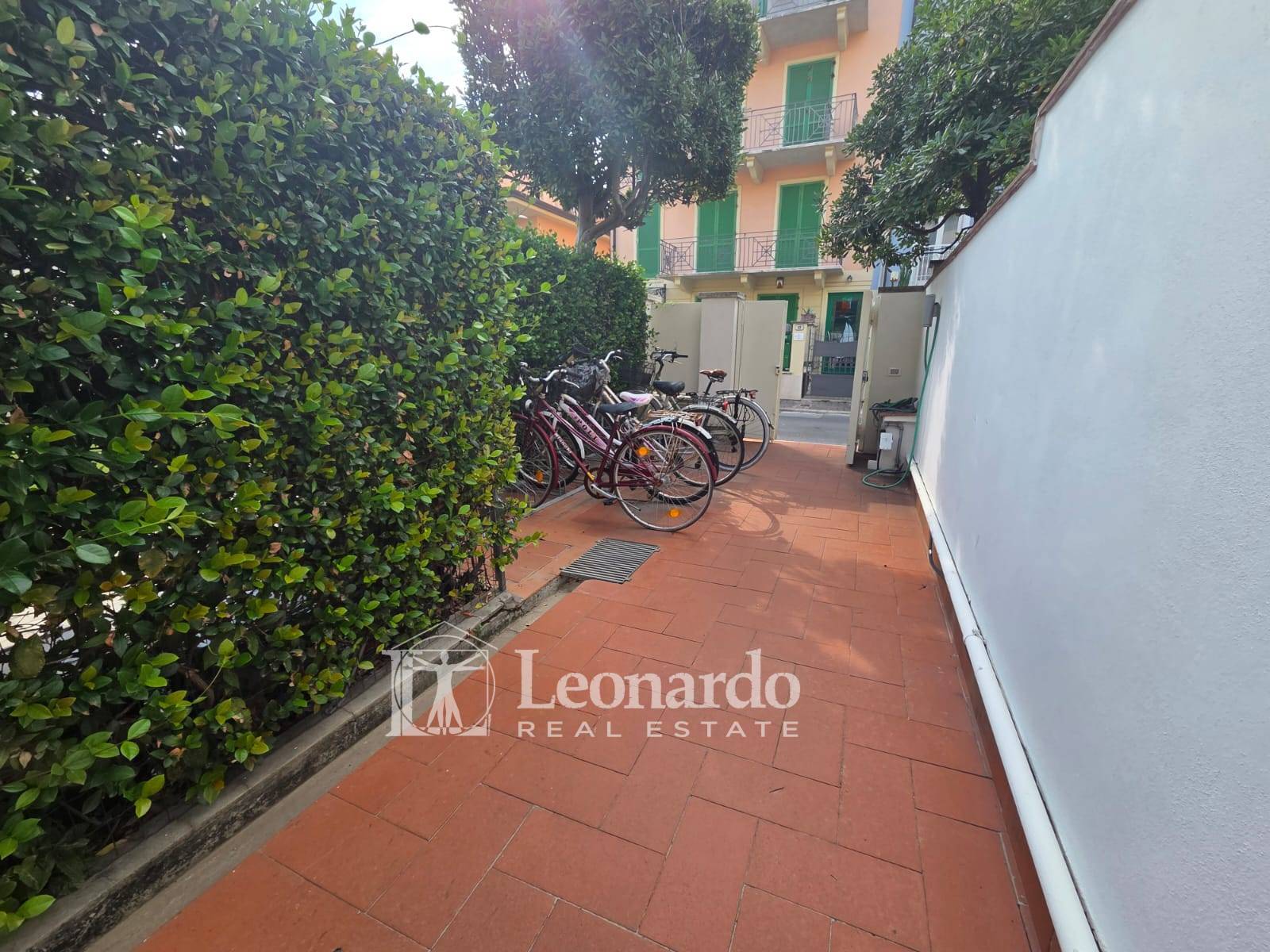 Appartamento in vendita a Viareggio, Lungomare