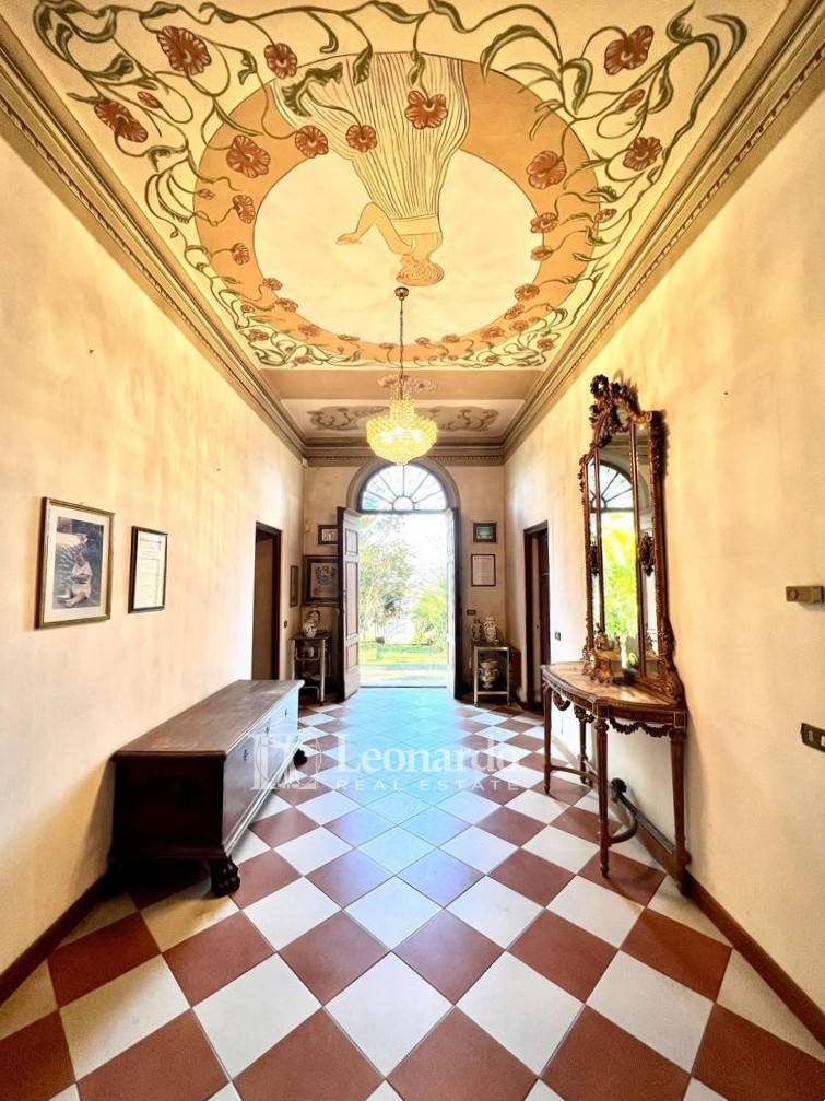 Villa in vendita a Camaiore