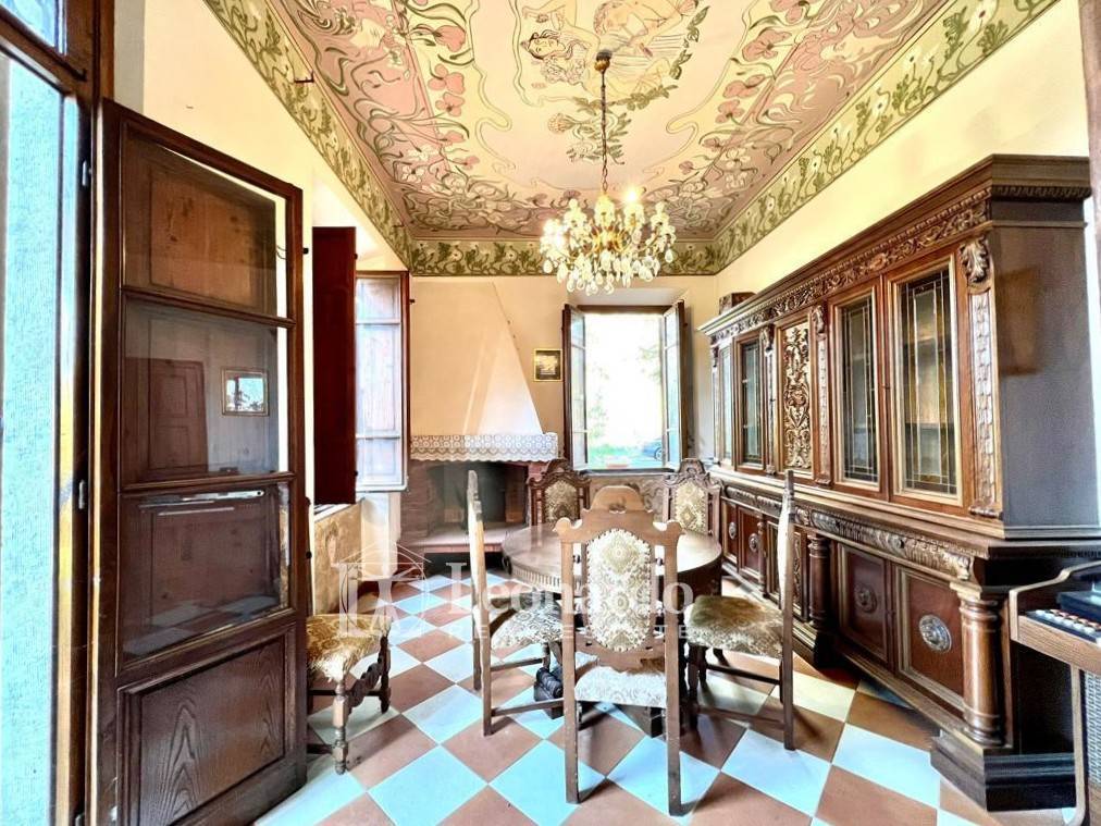 Villa in vendita a Camaiore
