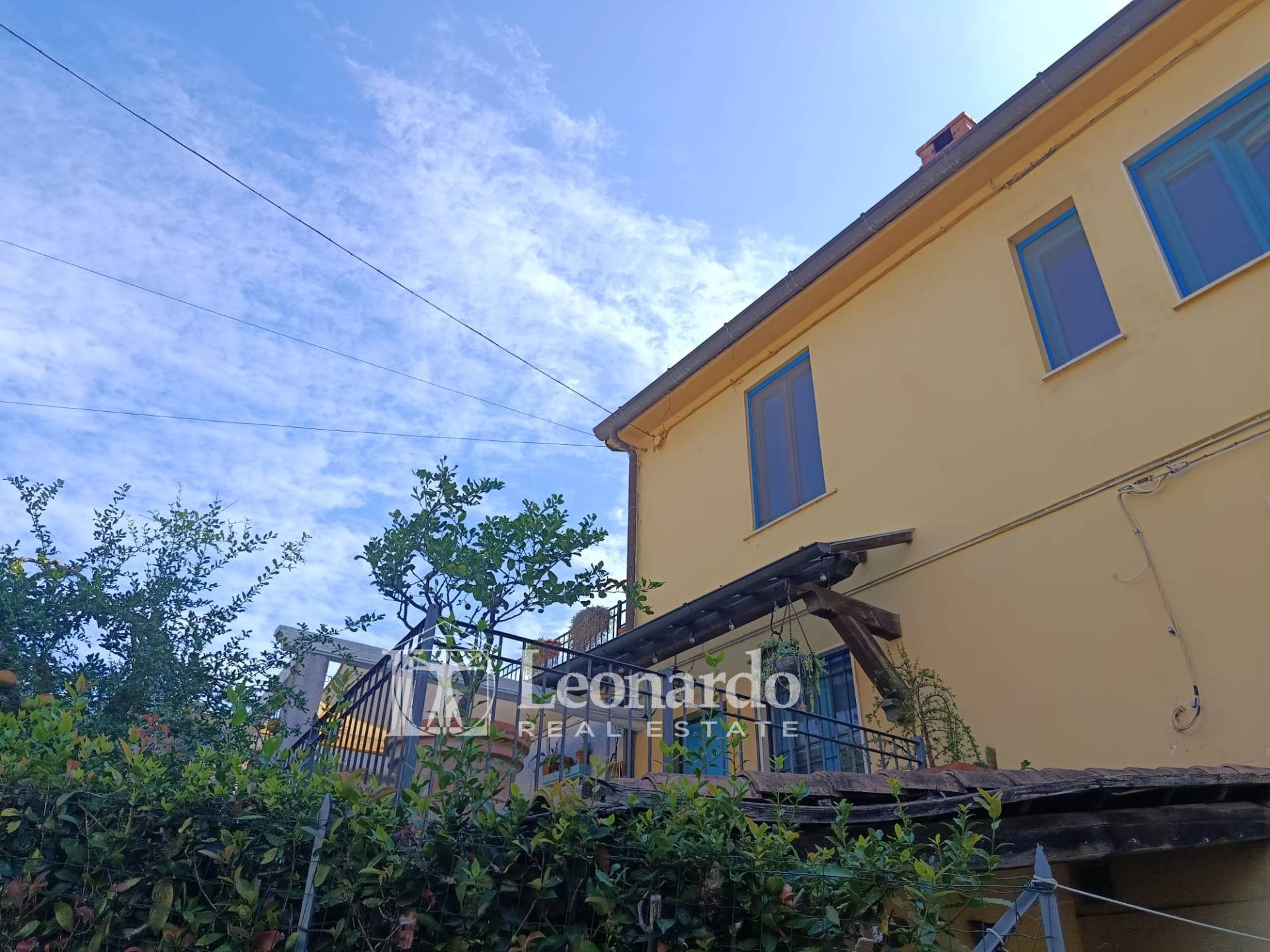 Casa indipendente in vendita a Massarosa, Bozzano