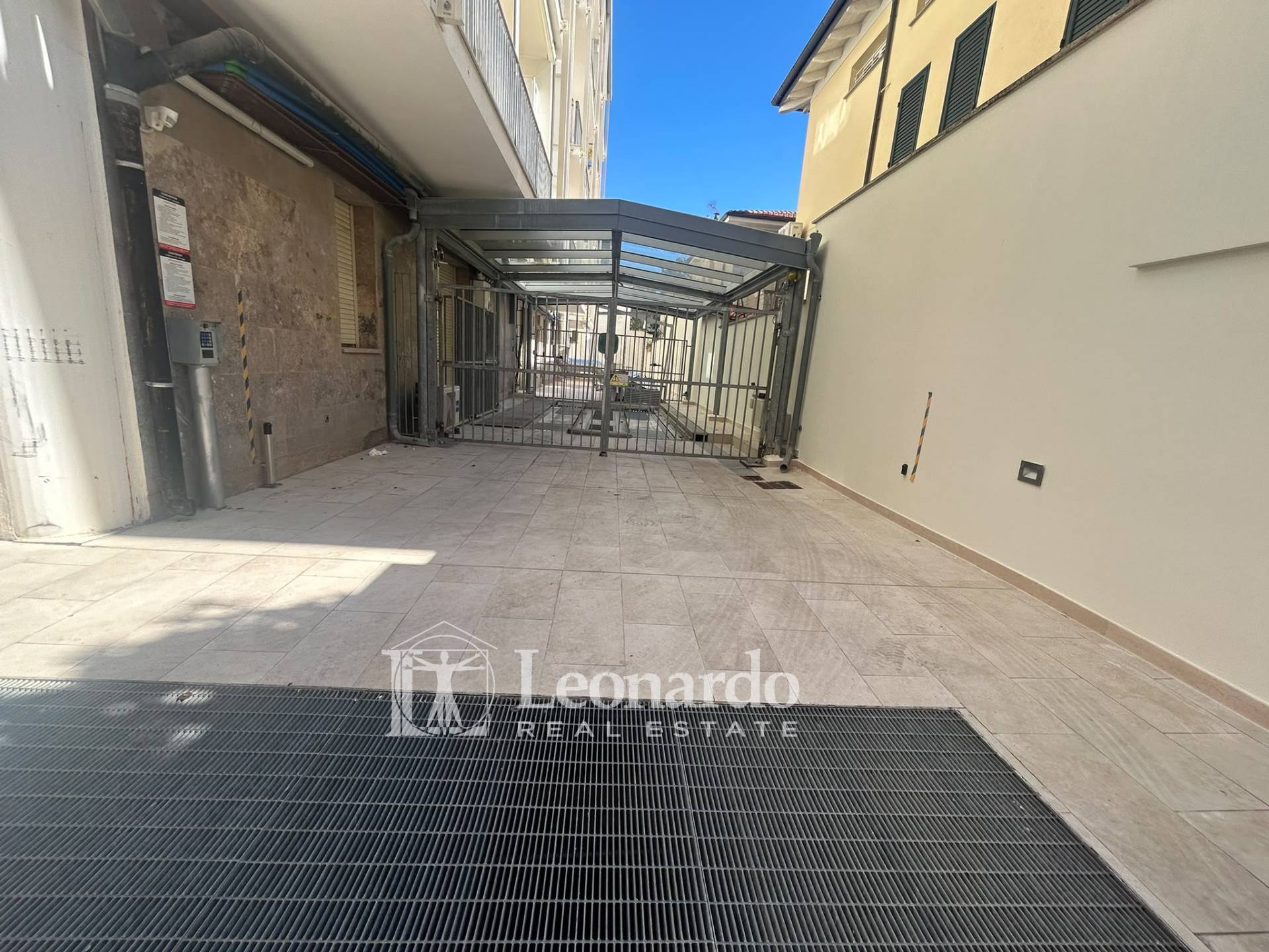 posto auto in vendita a Viareggio, Lungomare