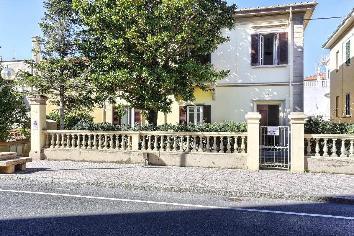 Villa Bifamiliare in vendita a San Vincenzo