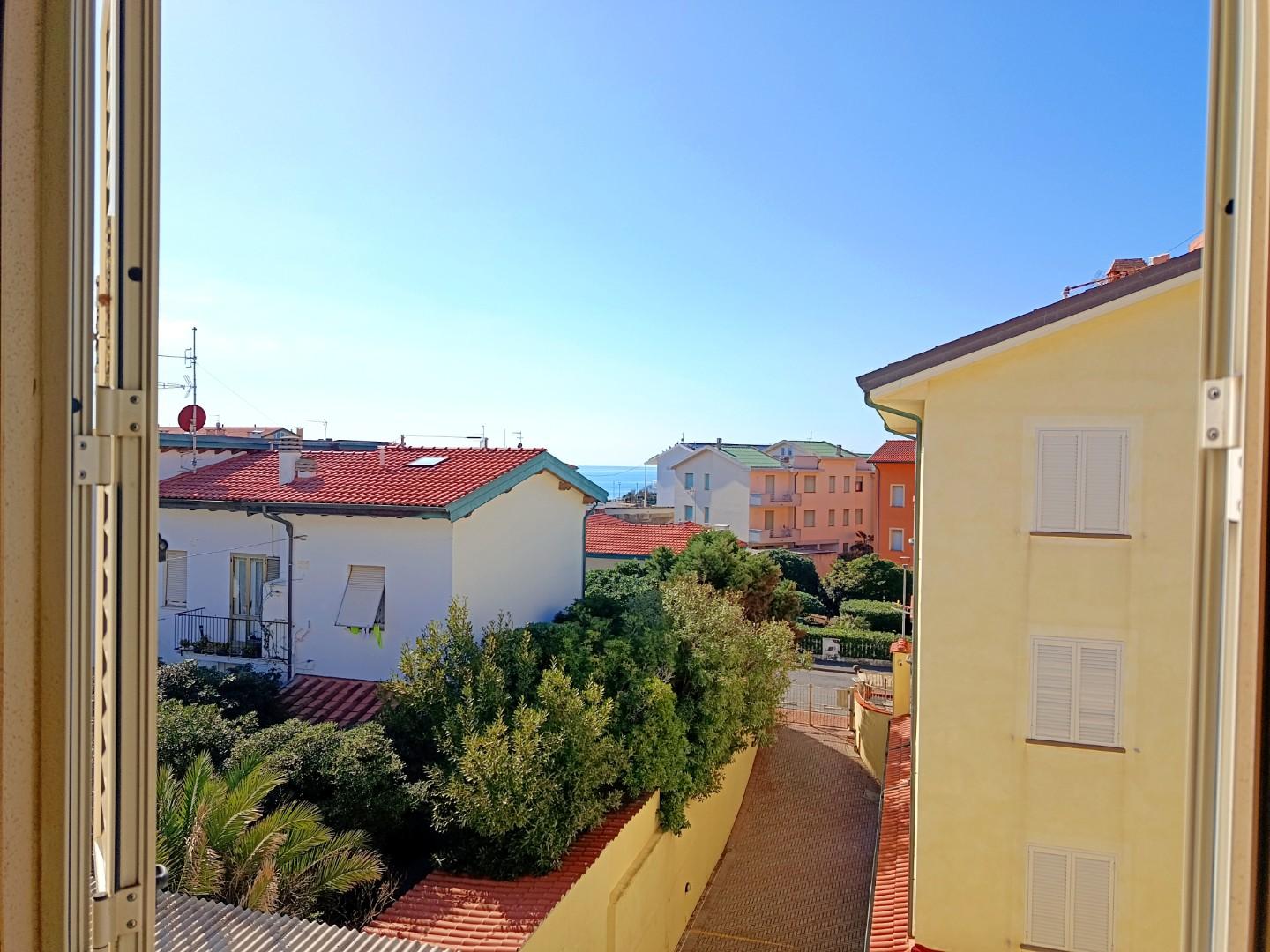 Trilocale da ristrutturare, Rosignano Marittimo rosignano solvay