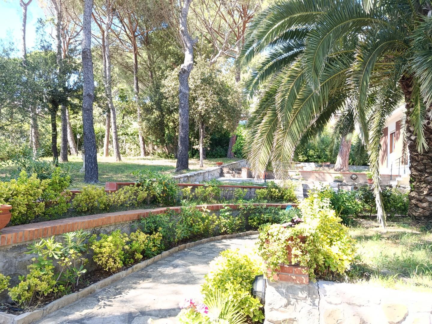 Villa in vendita, Livorno quercianella