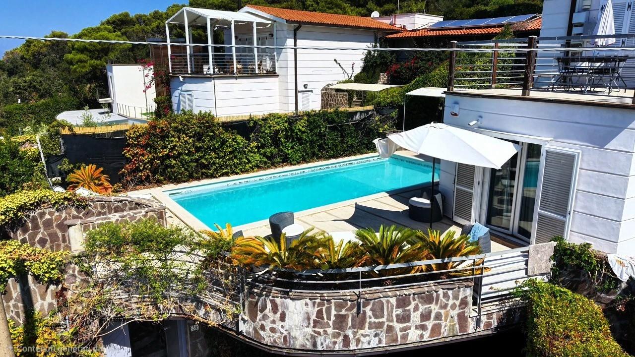 Villa in vendita, Rosignano Marittimo castiglioncello