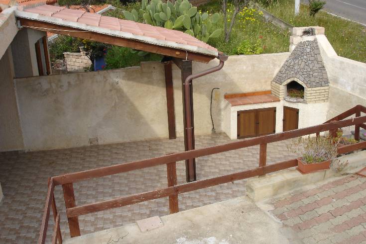 Appartamento con giardino a Tresnuraghes