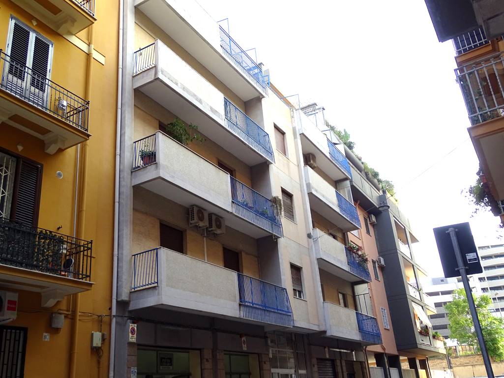 Trilocale in vendita, Bari madonnella
