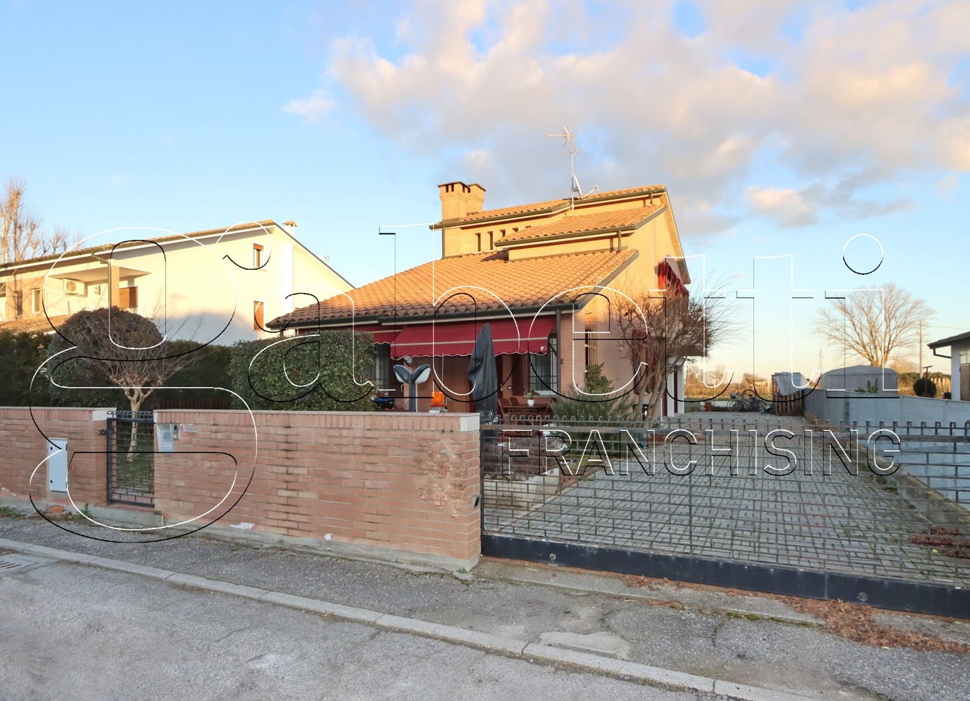 Casa indipendente con giardino a Copparo