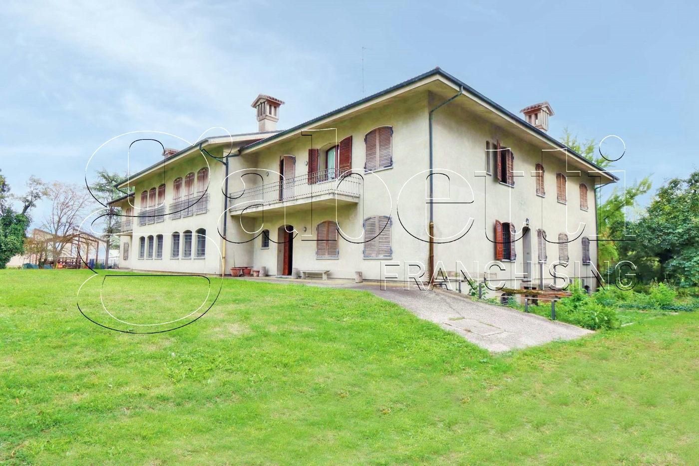 Casa indipendente con giardino a Bondeno