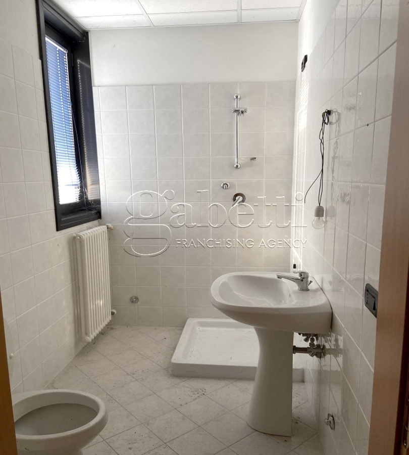 Capannone in vendita a Ferrara