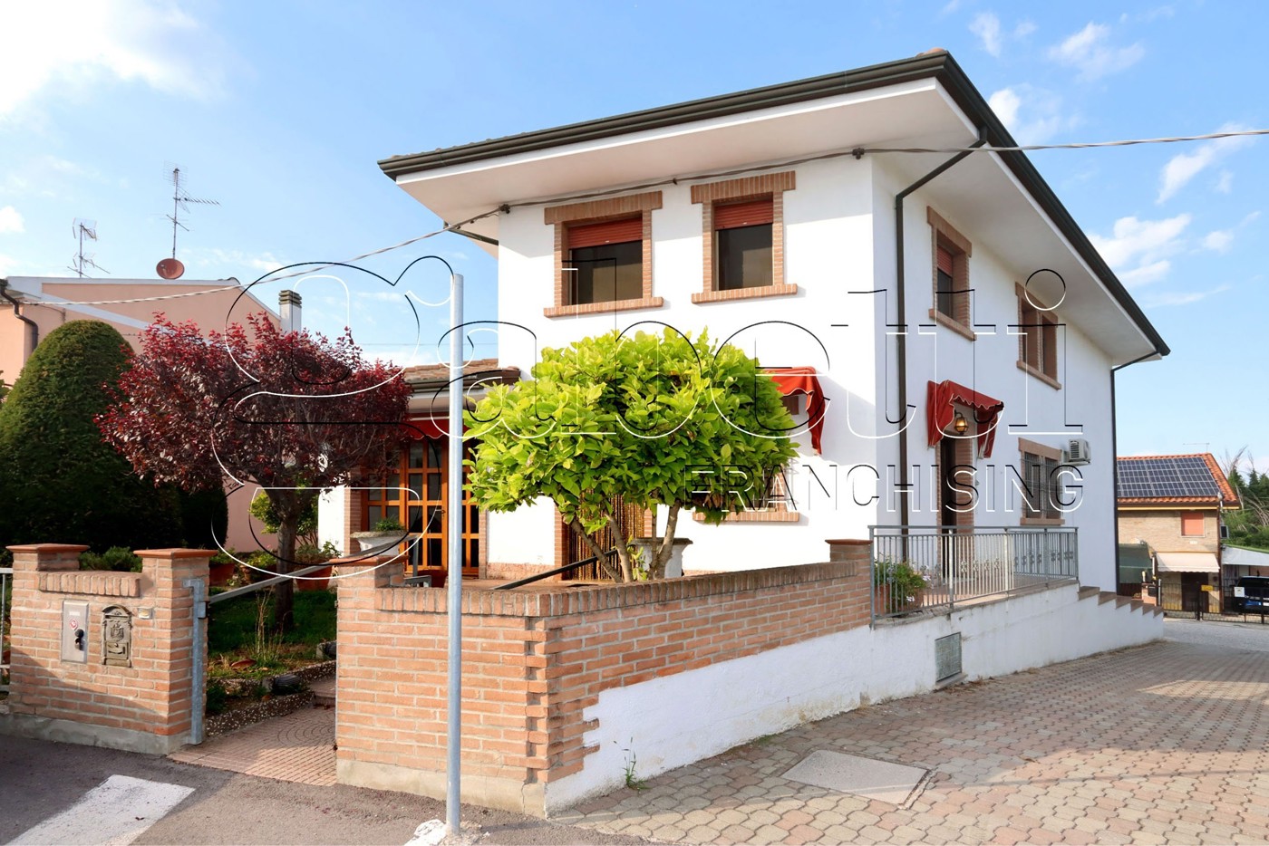 Casa indipendente con giardino a Ferrara