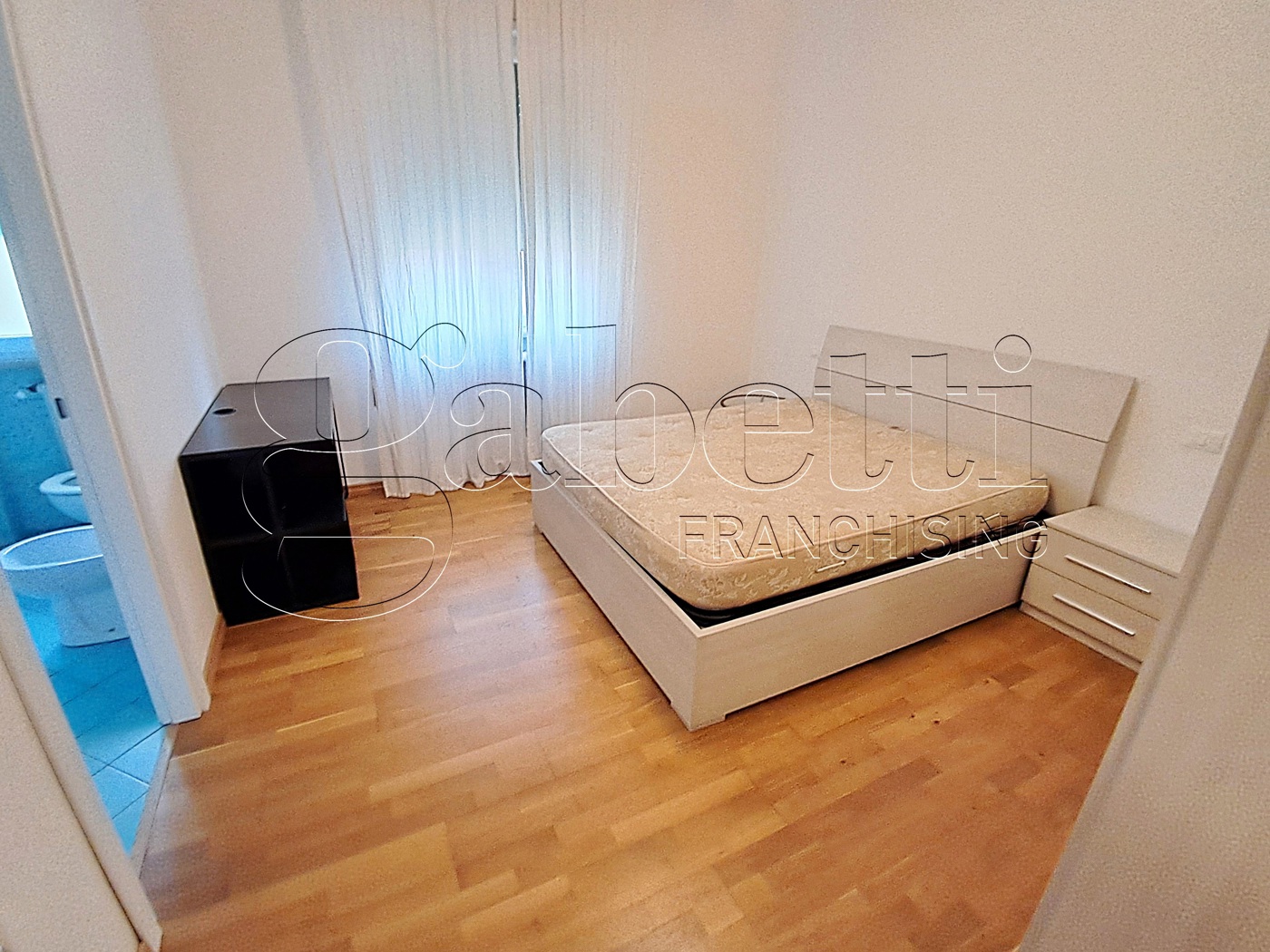 Bilocale con box a Ferrara