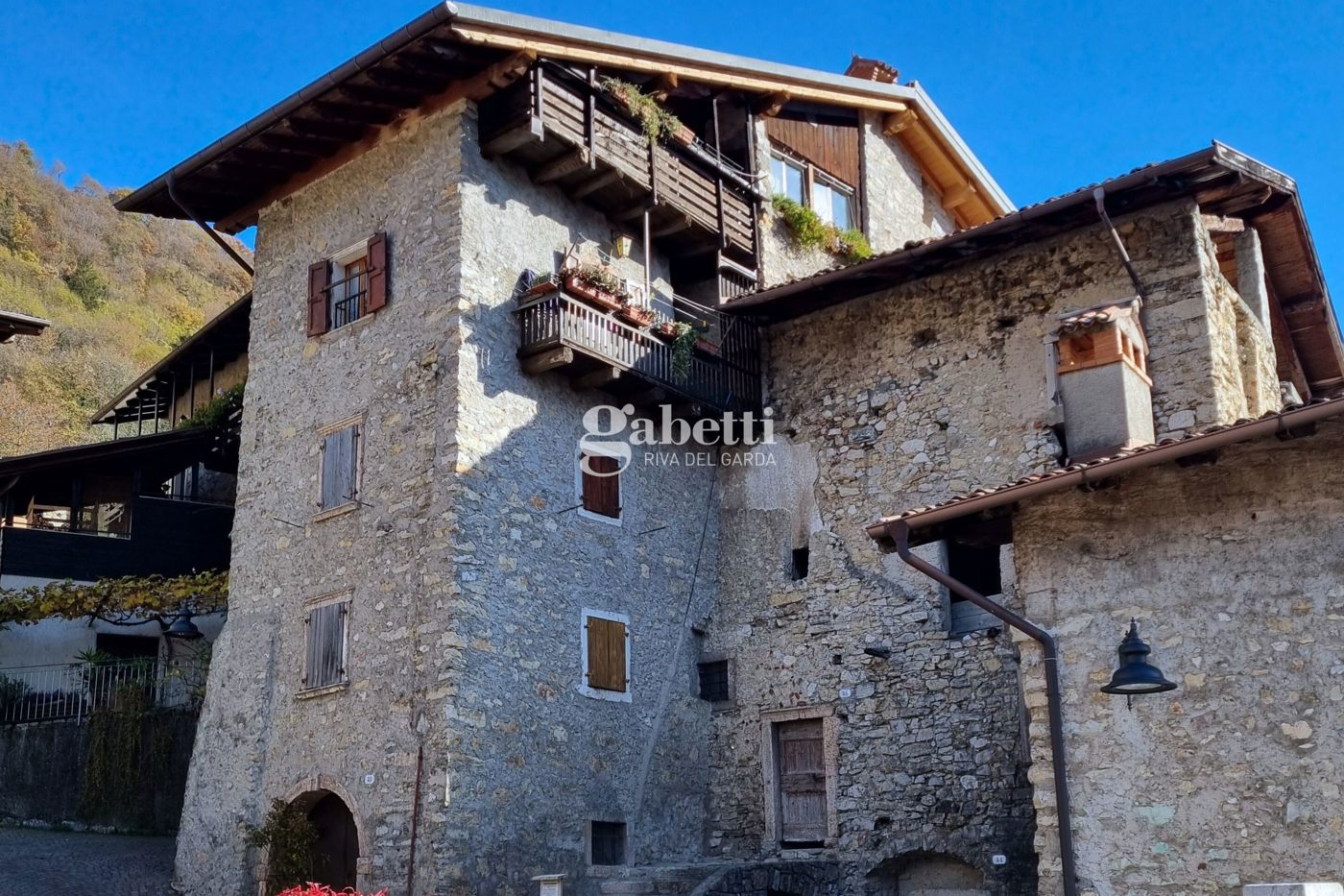 Appartamento in vendita a Tenno