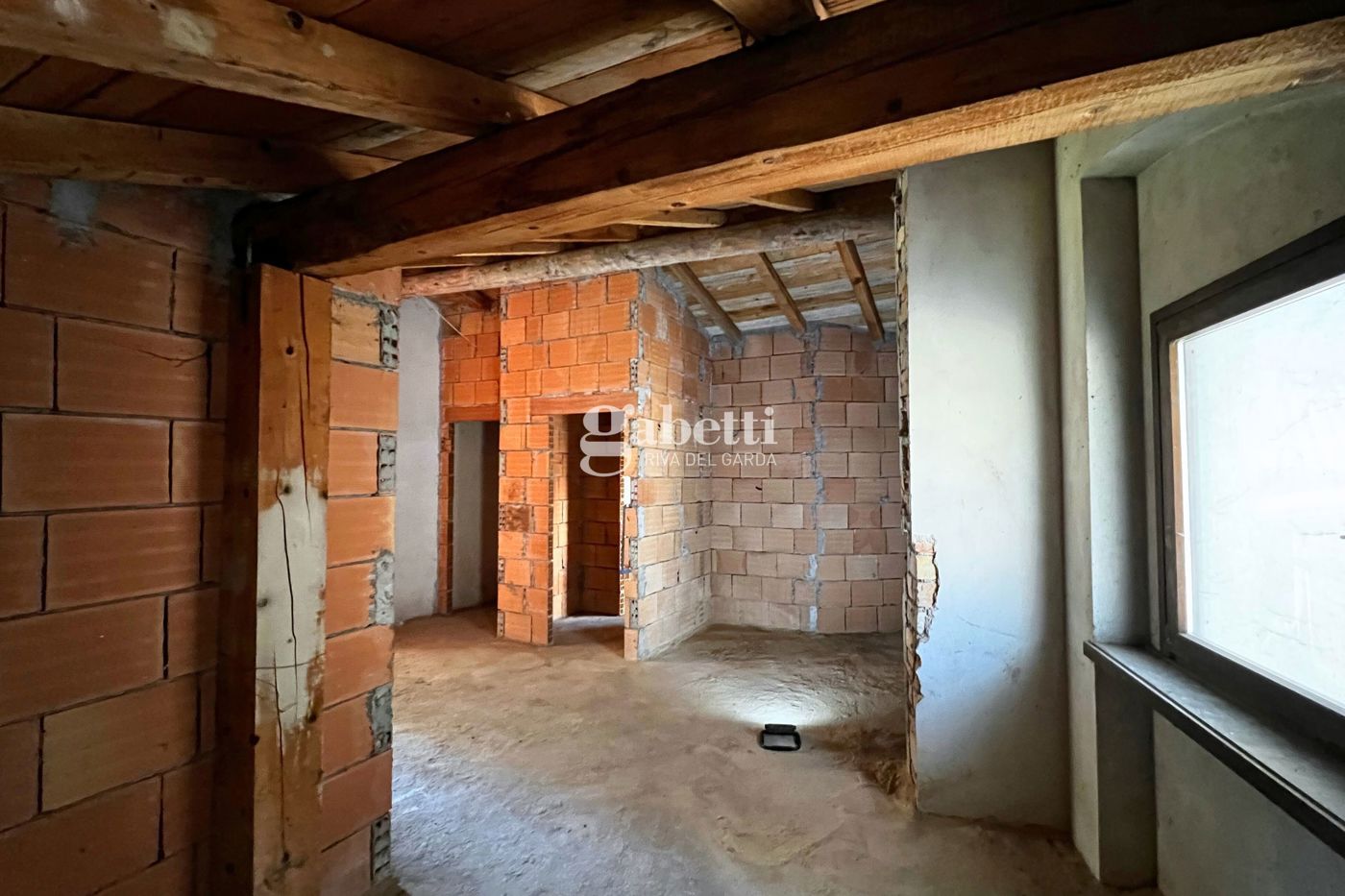 Trilocale con giardino a Tenno