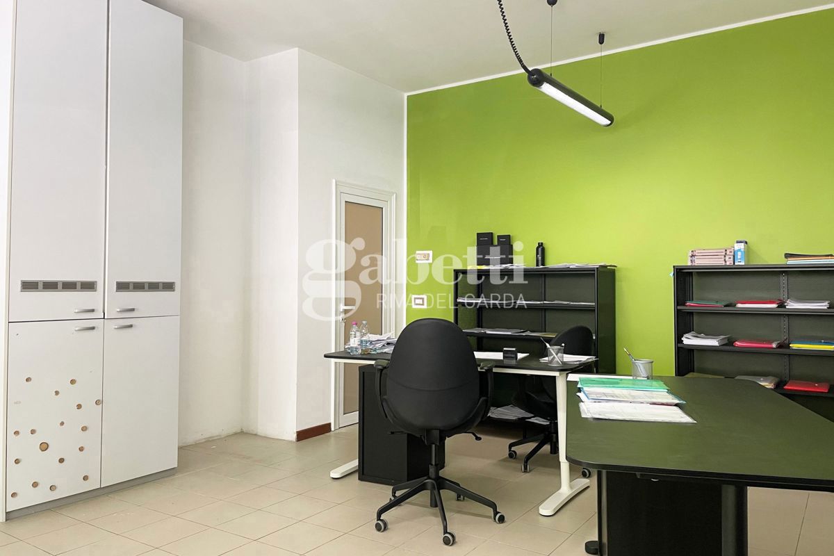 Negozio in vendita a Riva del Garda