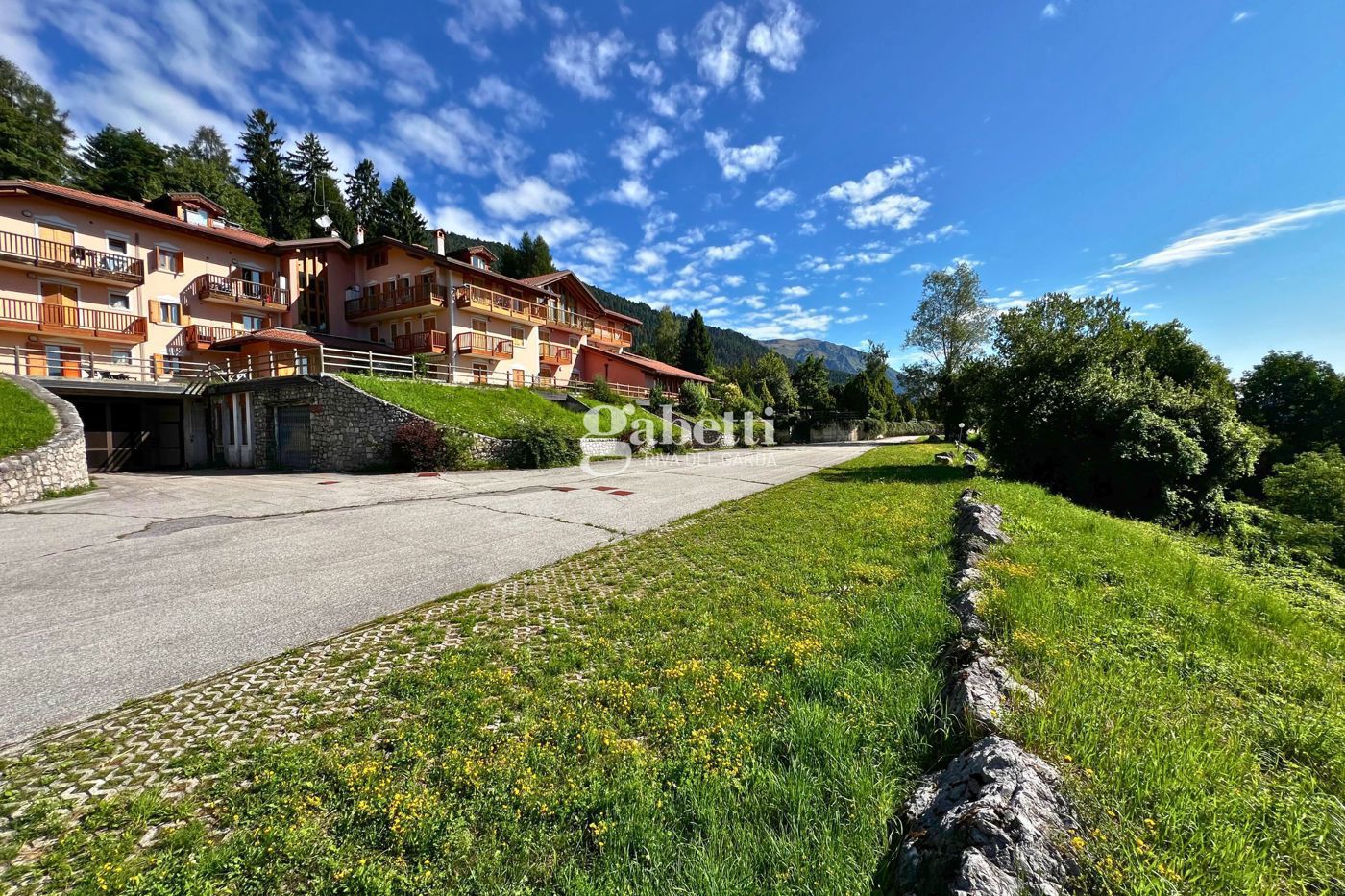 Attivit� commerciale in vendita a Bleggio Superiore