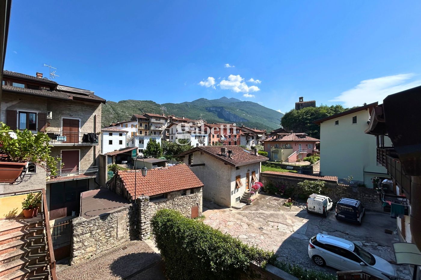 Casa indipendente da ristrutturare a Nago-Torbole