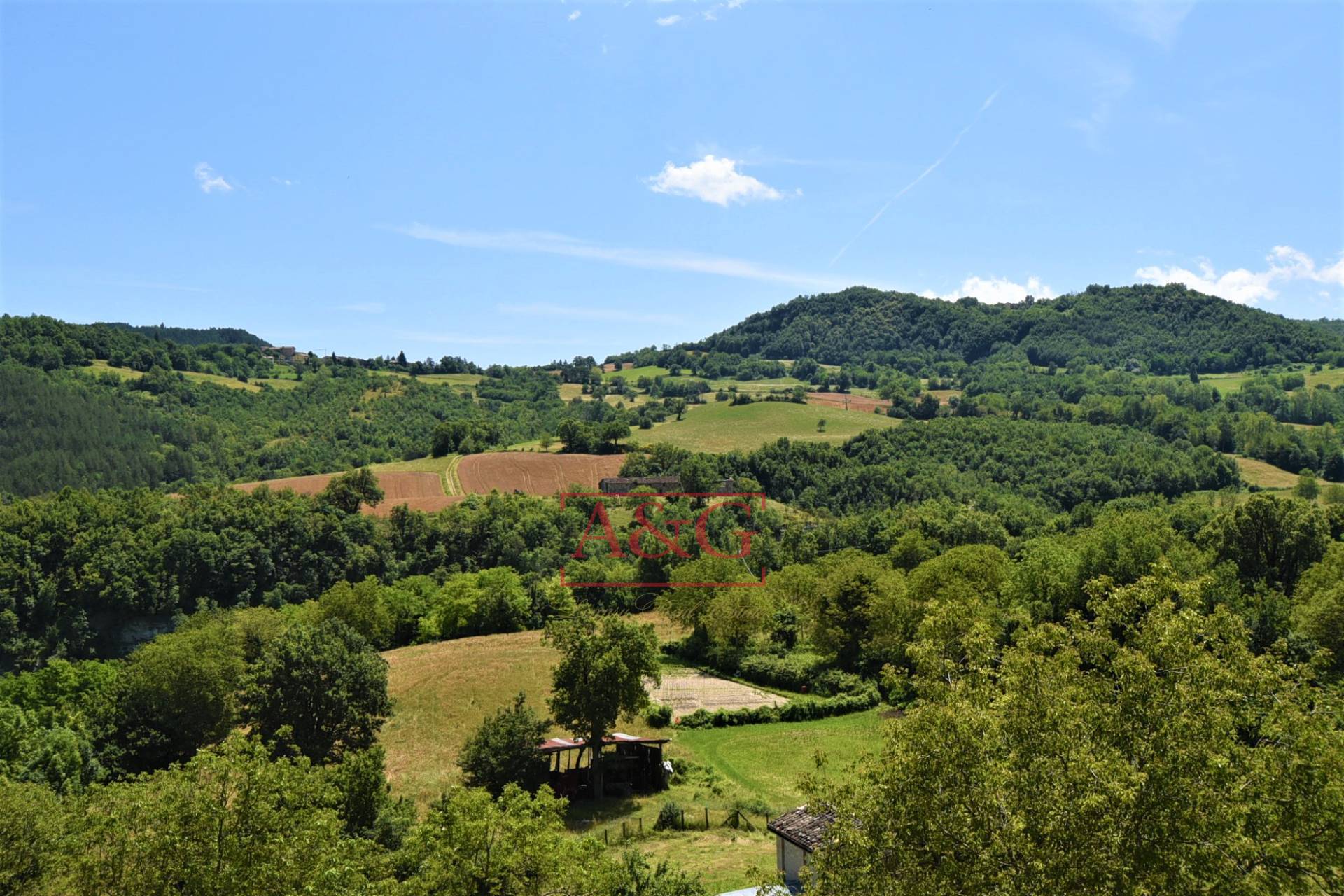 Casa singola in vendita a Montefortino, Montagna