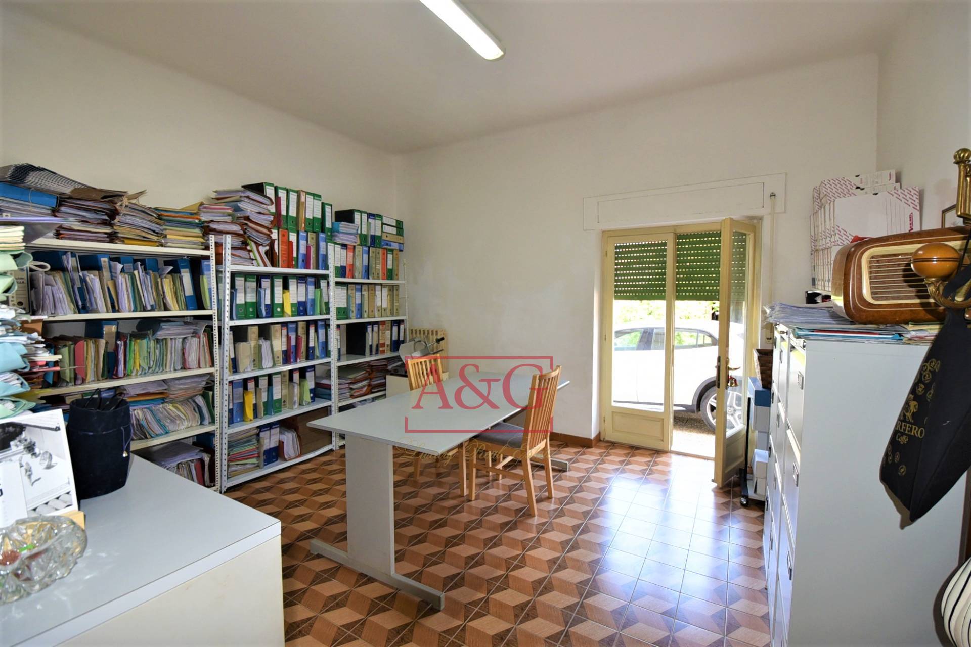 Villetta bifamiliare in vendita a Montegiorgio, Campagna