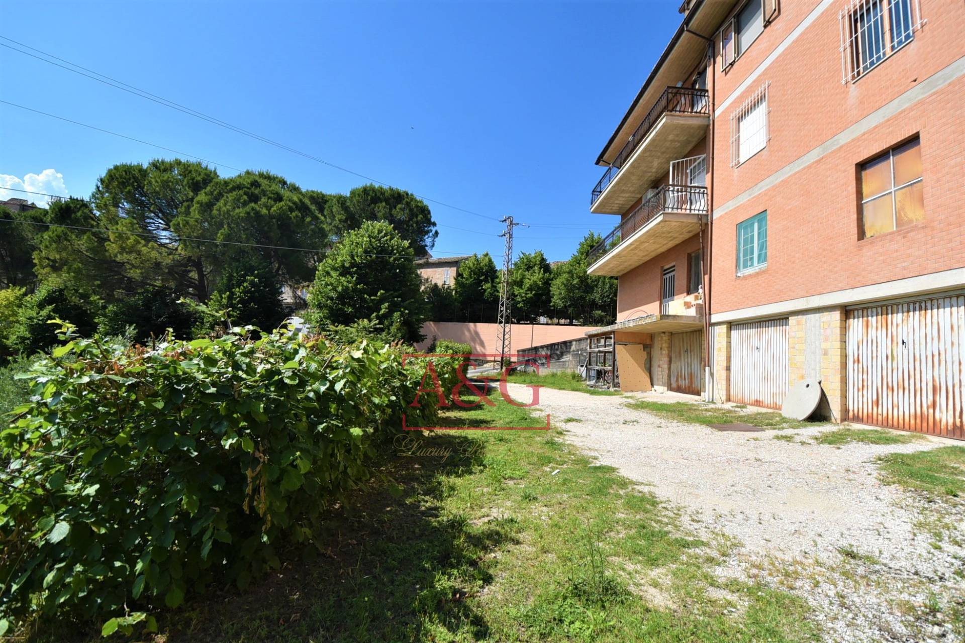 Appartamento in vendita a Monsampietro Morico, Centro Storico