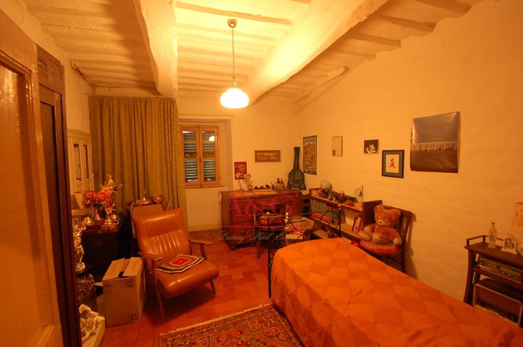 Casa cielo-terra in vendita a Monte San Martino, CENTRO