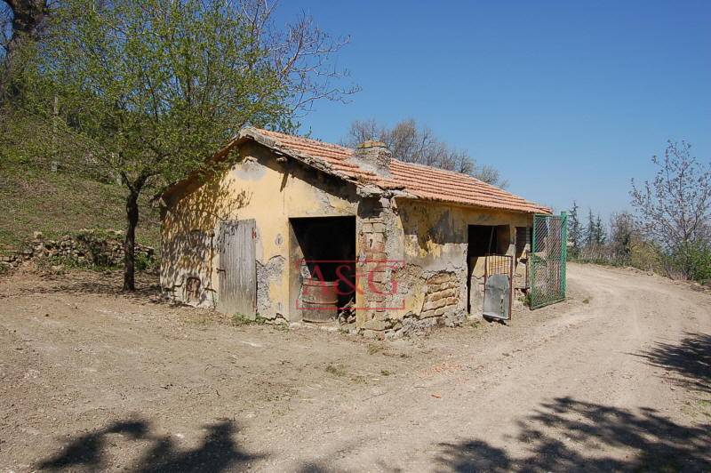 Casa colonica in vendita a Force, Periferia