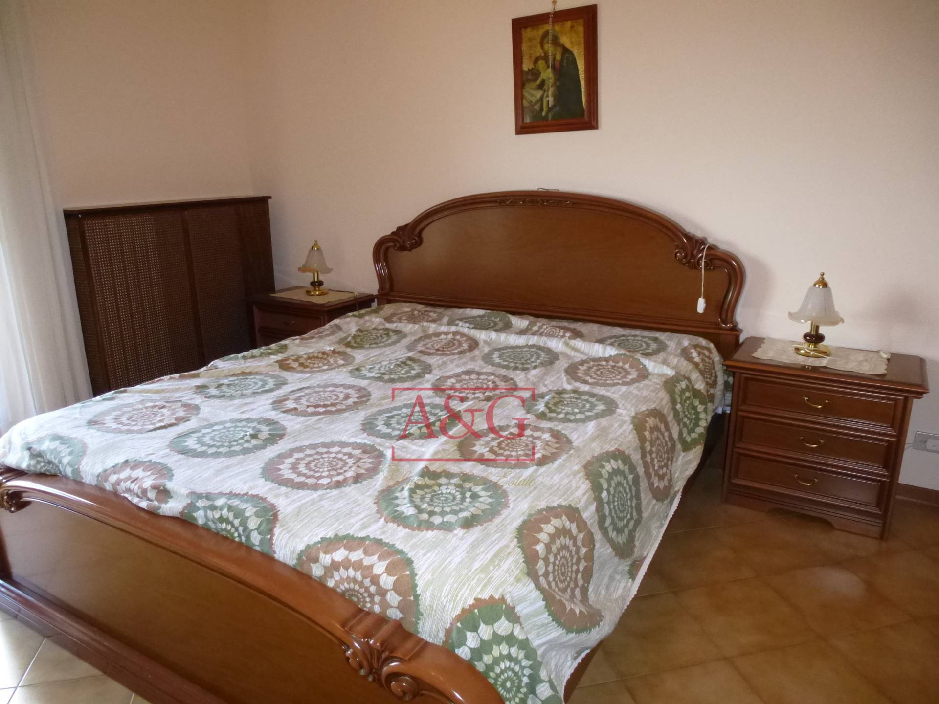 Appartamento in vendita a Sarnano, Centro