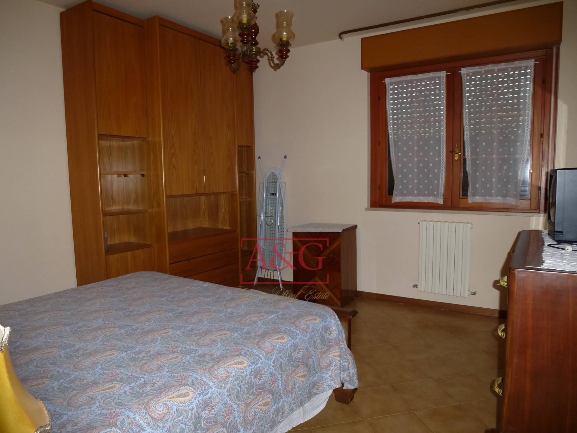 Appartamento in vendita a Sarnano, Centro