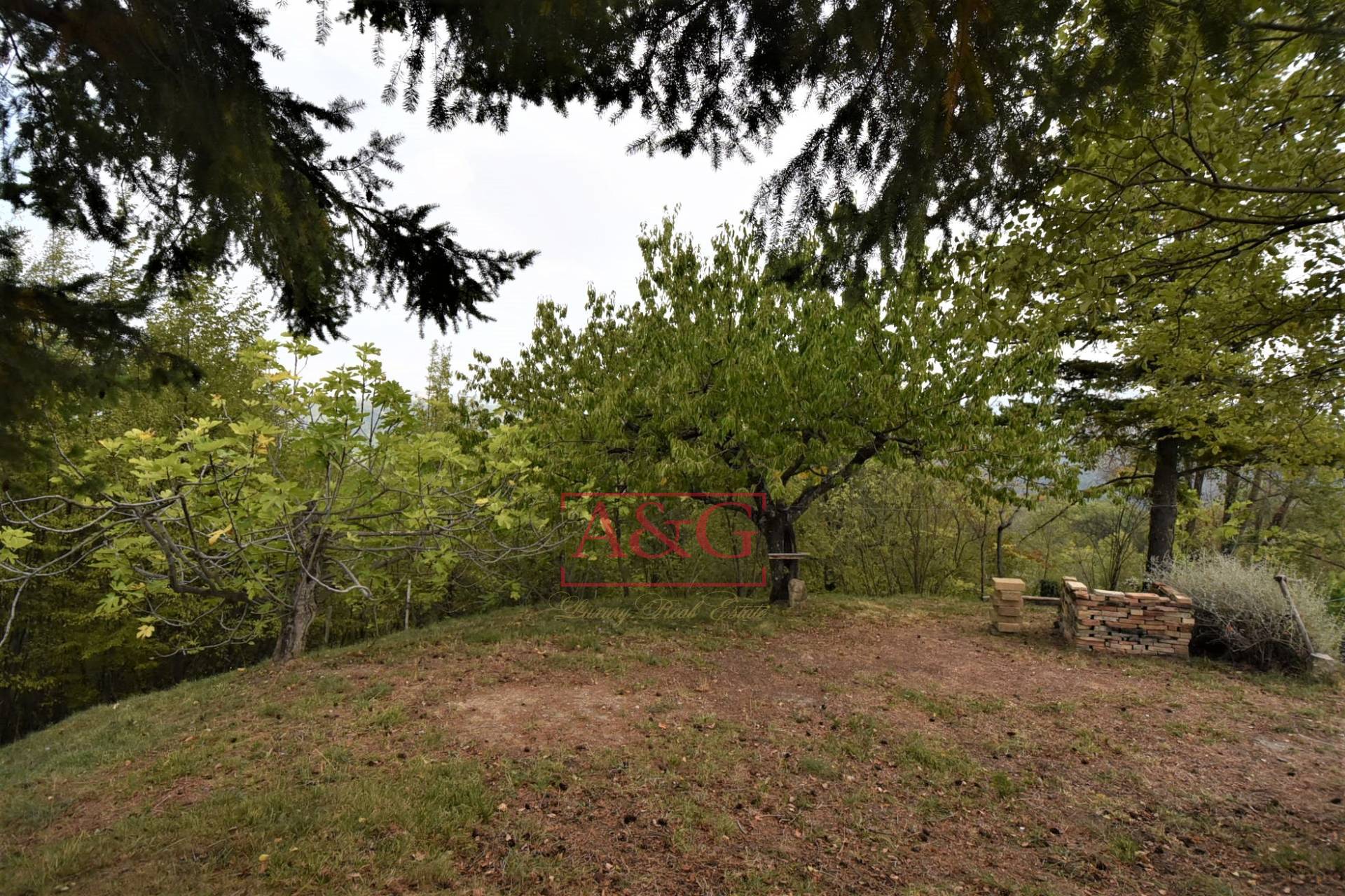 Casa cielo-terra in vendita a Montefortino, Campagna