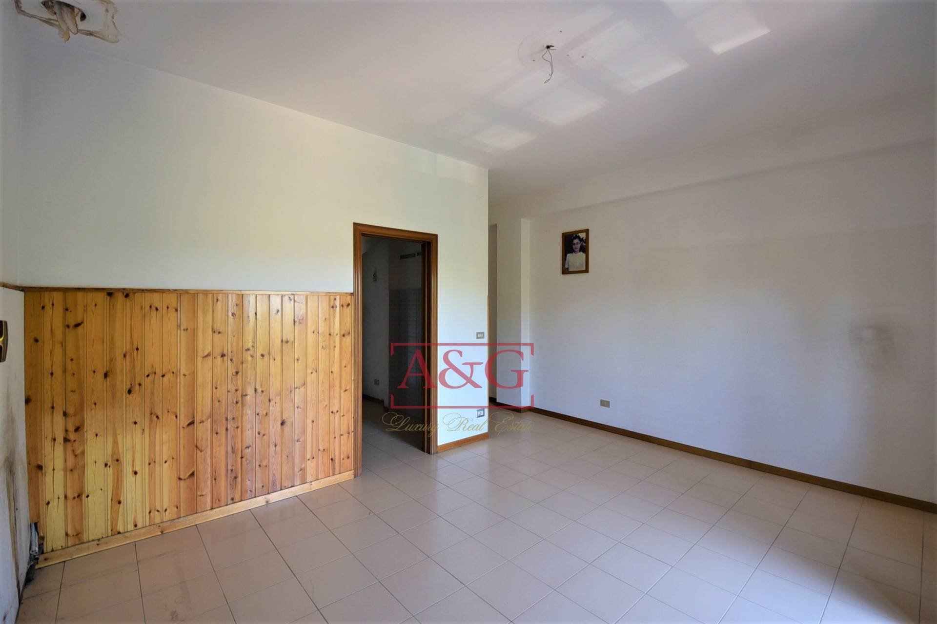 Appartamento in vendita a Montemonaco, Campagna