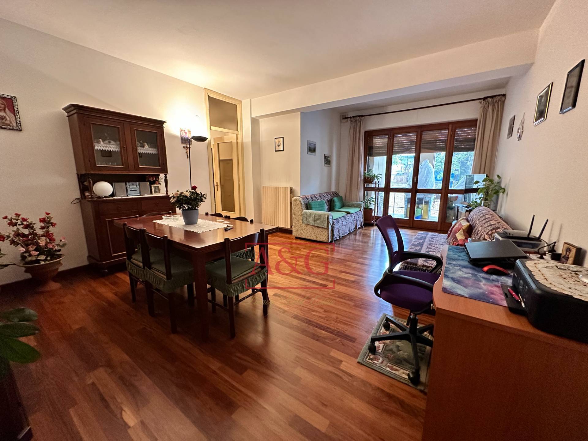 Appartamento in vendita a Amandola, Centro