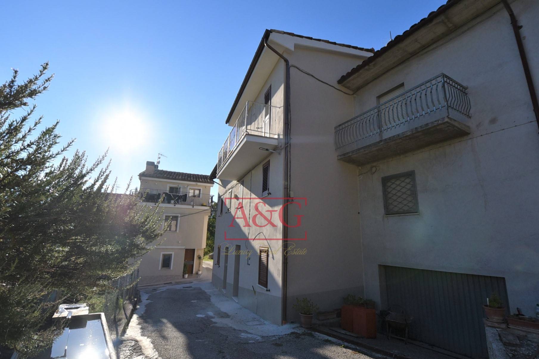 Casa cielo-terra in vendita a Amandola, Campagna