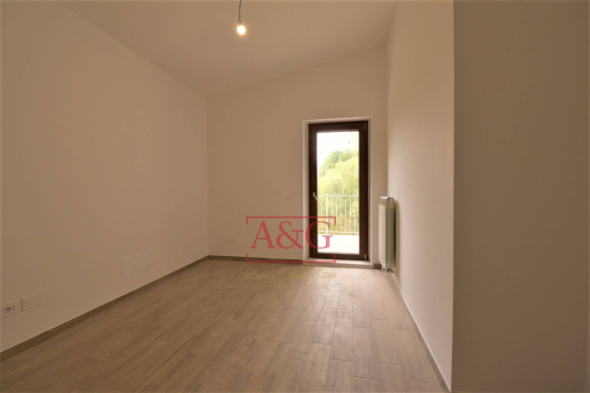 Casa cielo-terra in vendita a Amandola, Campagna