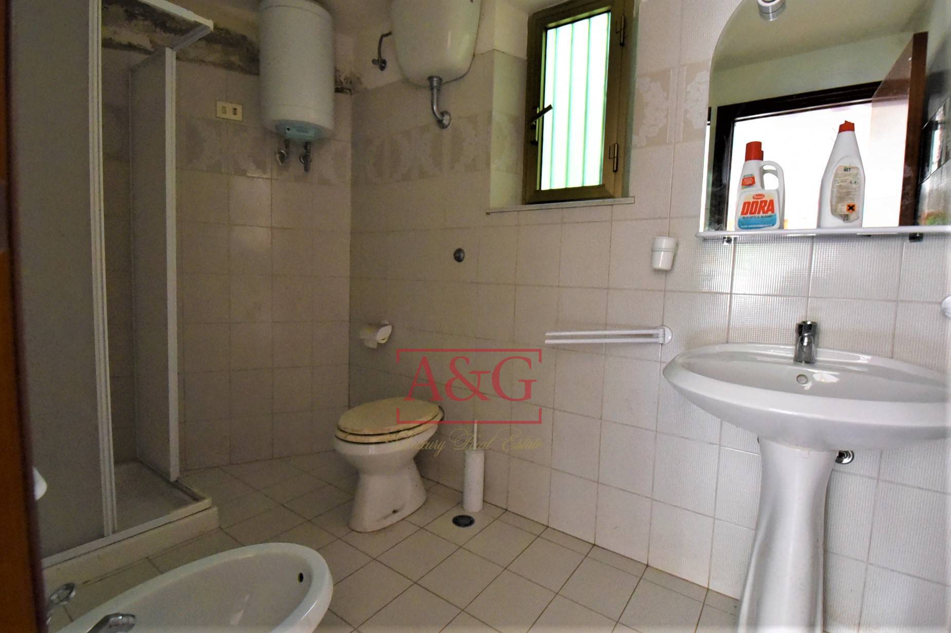 Casa cielo-terra in vendita a Amandola, Montagna